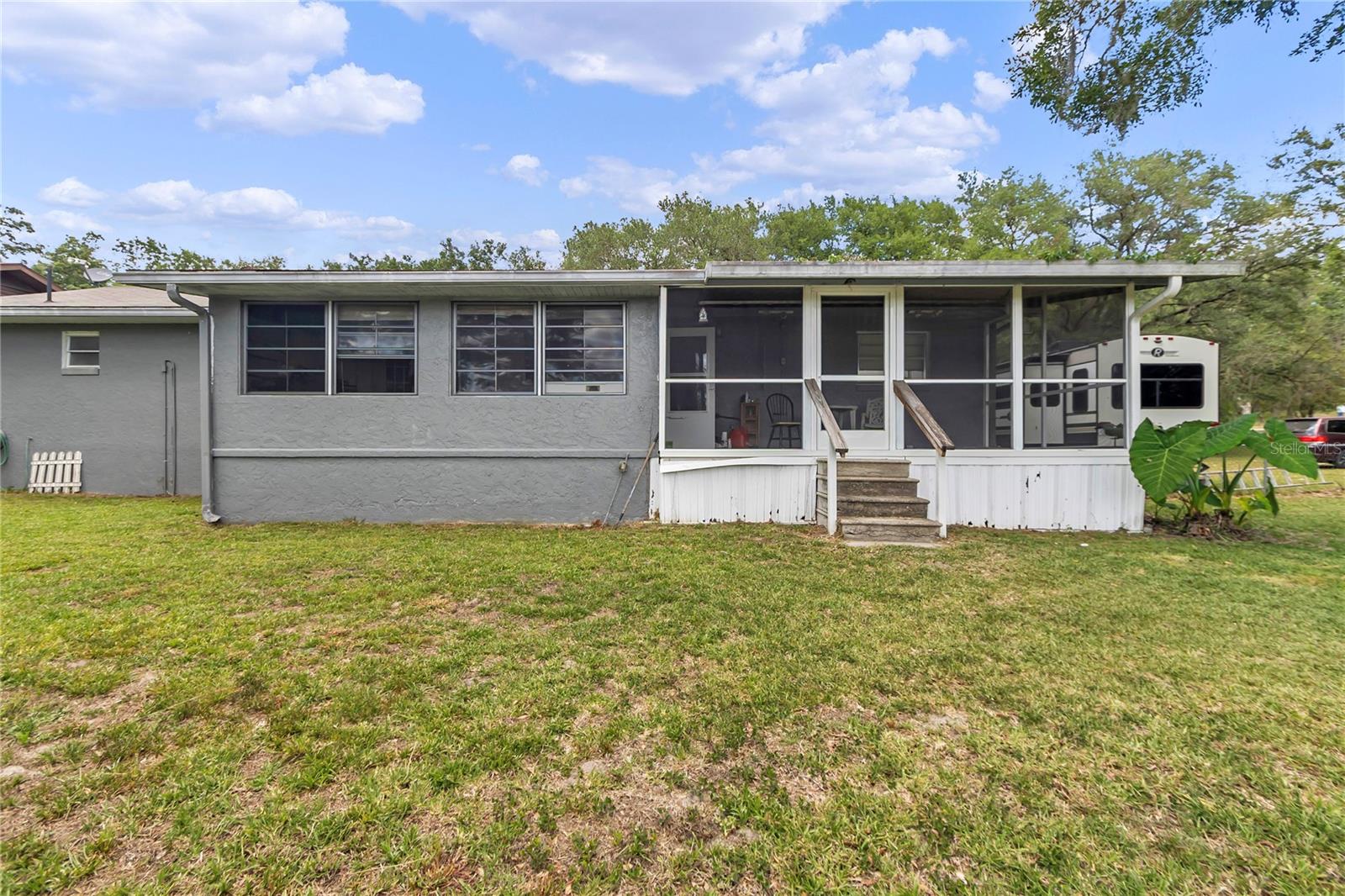 Image 24 of 34 For 16738 63 Lane