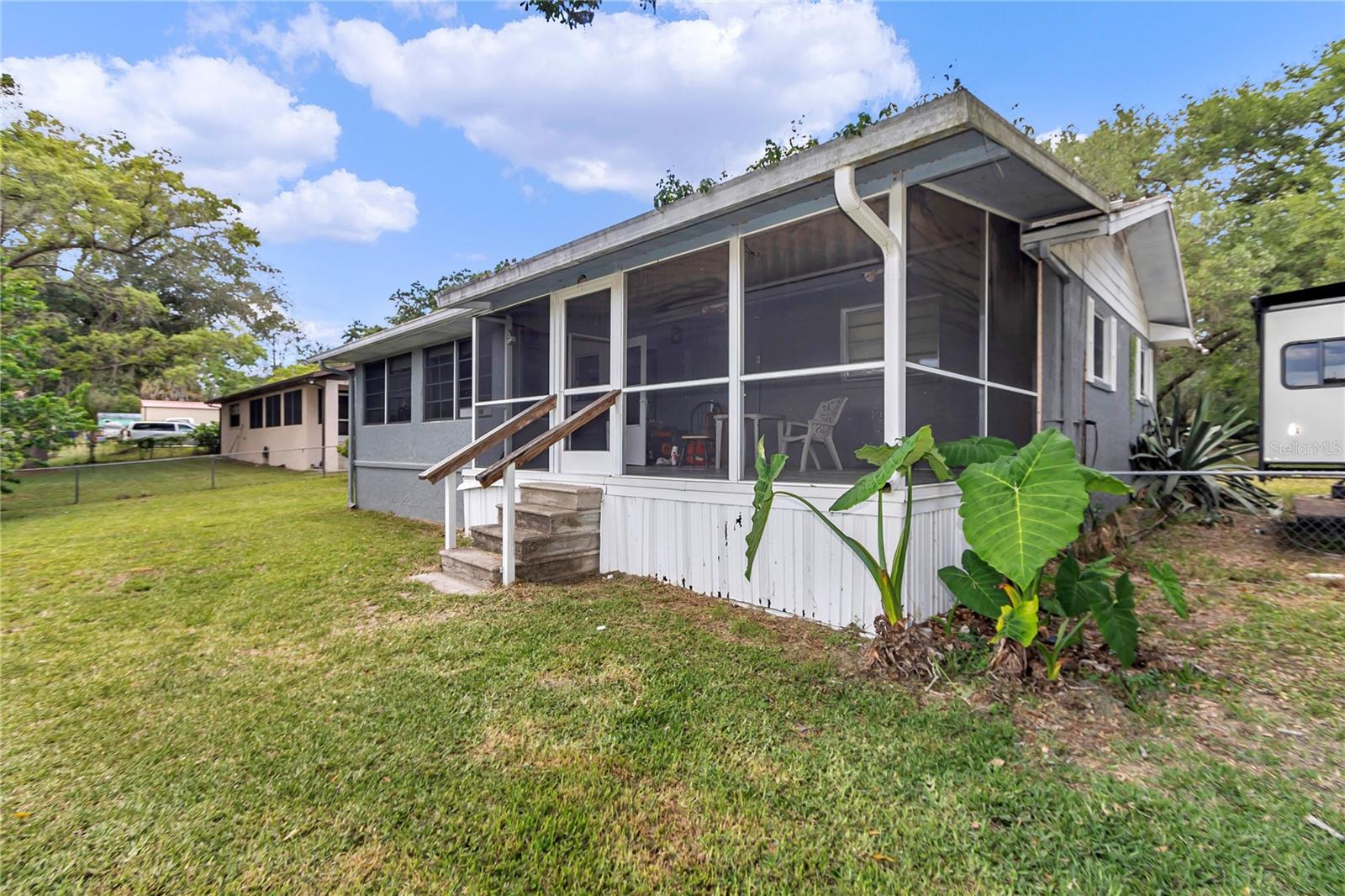 Image 26 of 34 For 16738 63 Lane