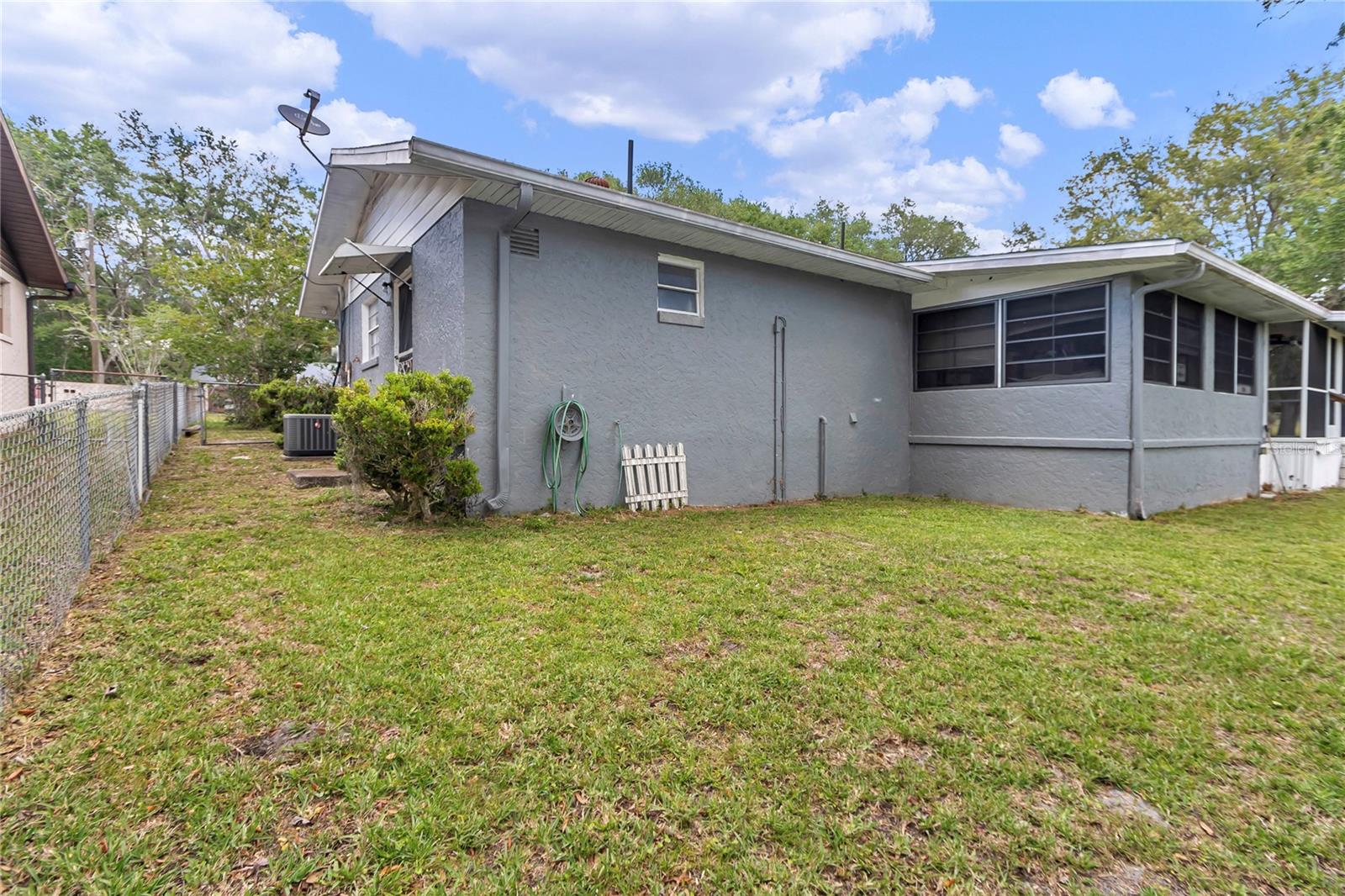 Image 28 of 34 For 16738 63 Lane