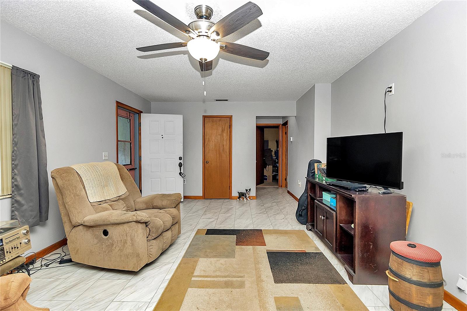 Image 6 of 34 For 16738 63 Lane