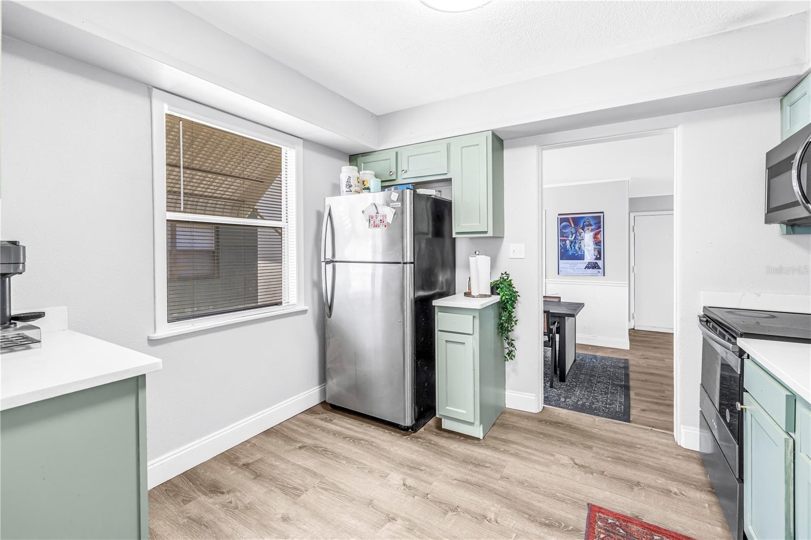 Image 7 of 29 For 4729 12th Avenue S
