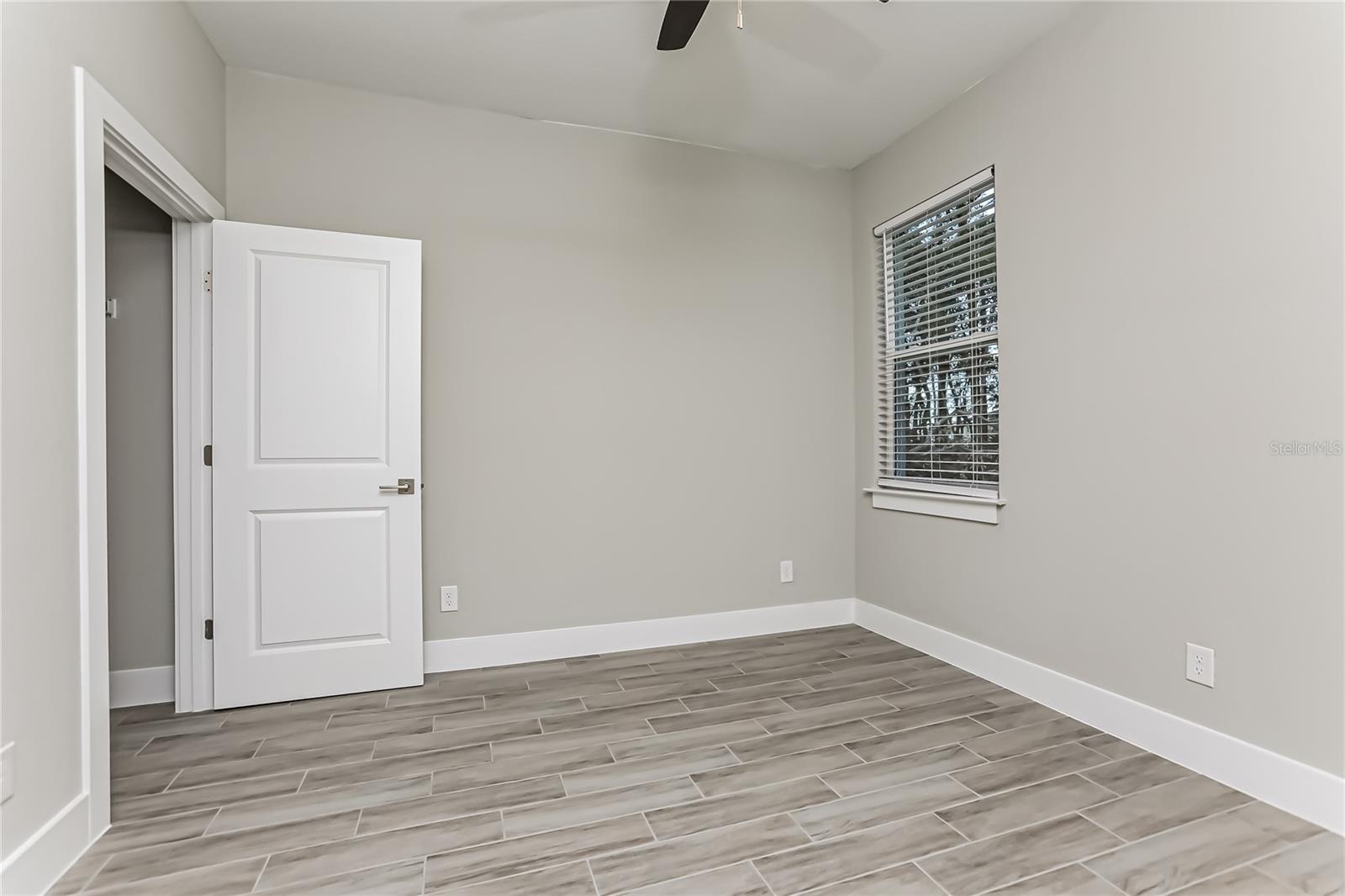 Image 10 of 15 For 344 Hibiscus Drive