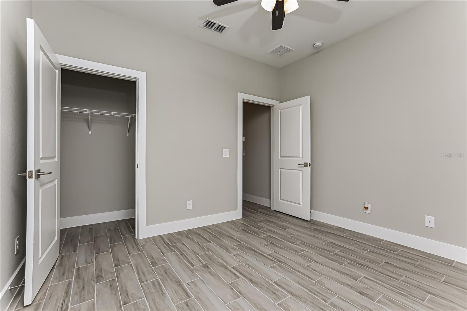 Image 7 of 15 For 344 Hibiscus Drive