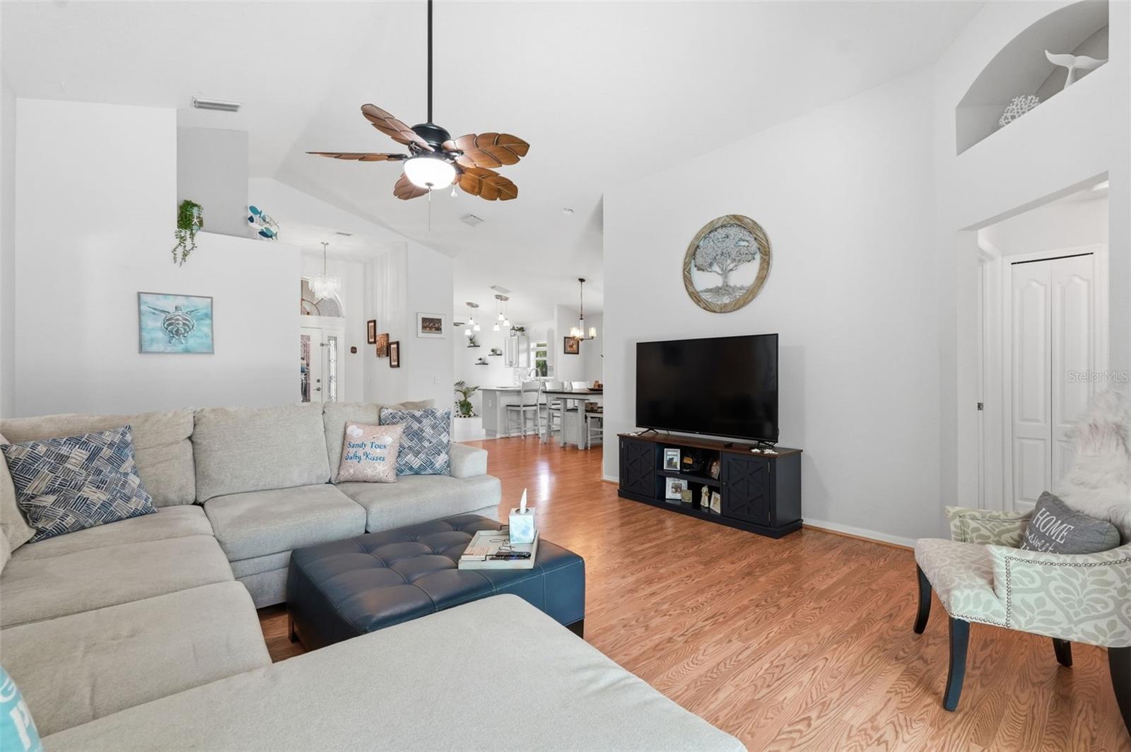 Image 12 of 53 For 4133 Savage Station Circle