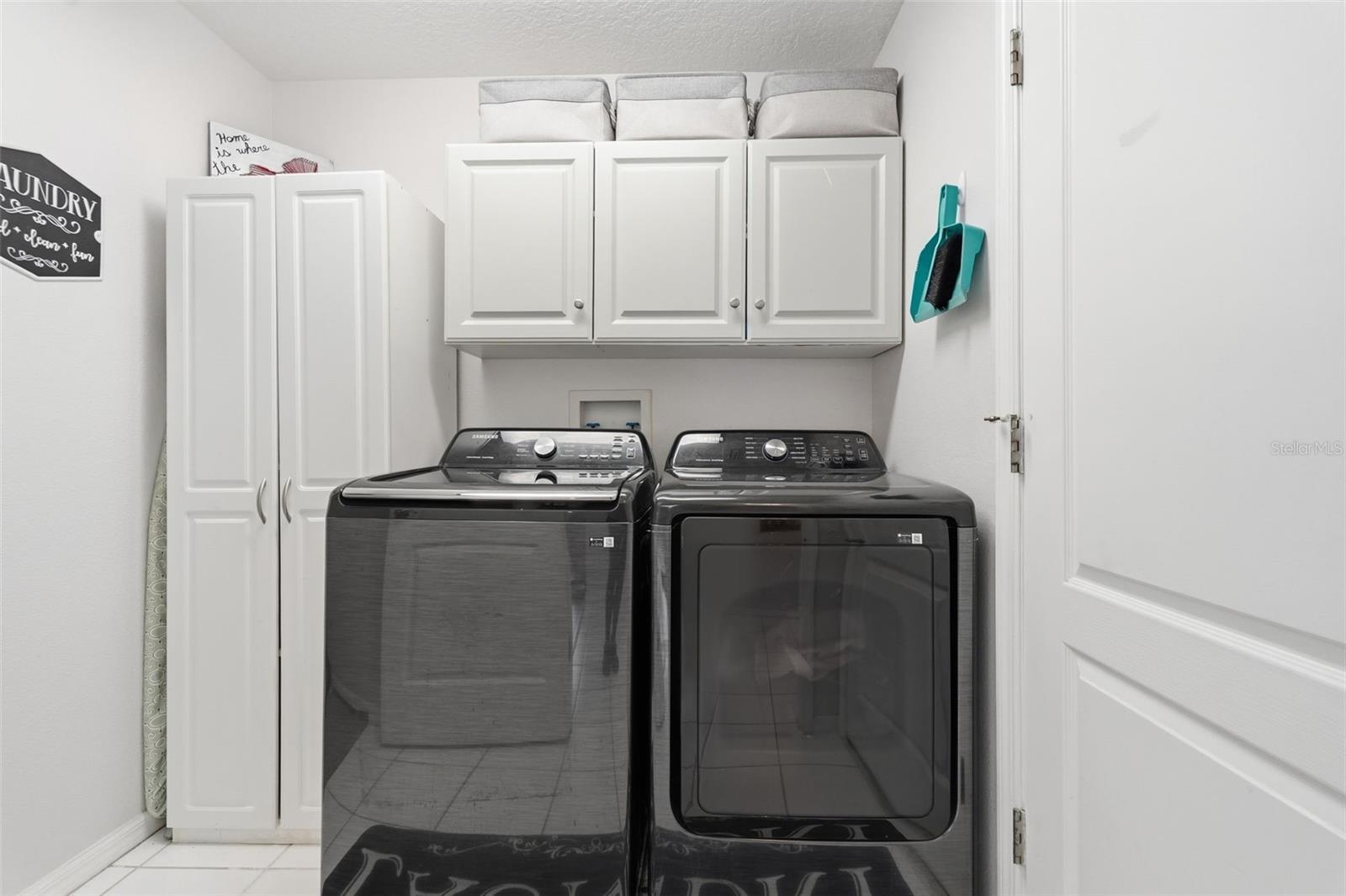 Image 18 of 53 For 4133 Savage Station Circle