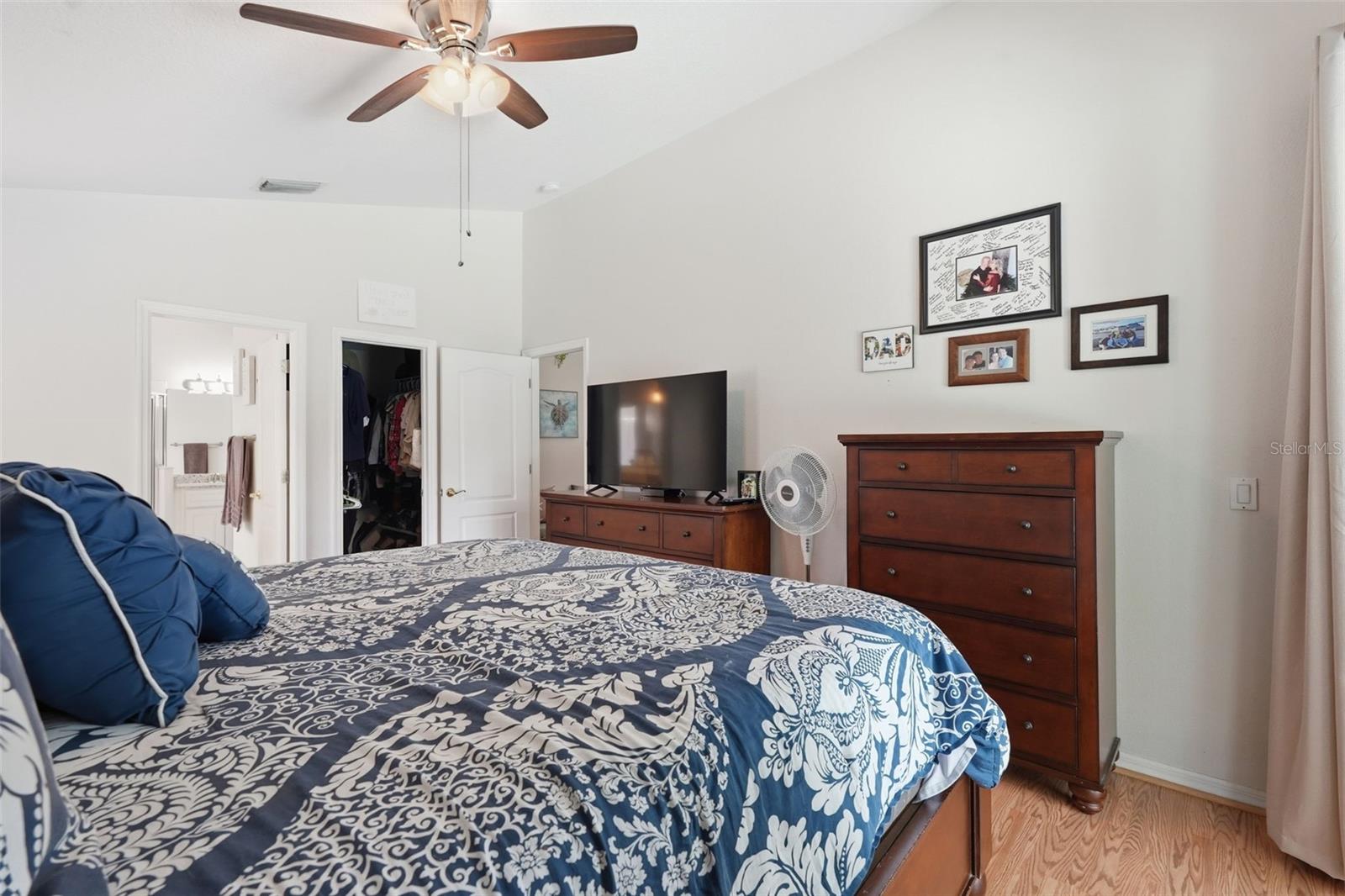 Image 31 of 53 For 4133 Savage Station Circle