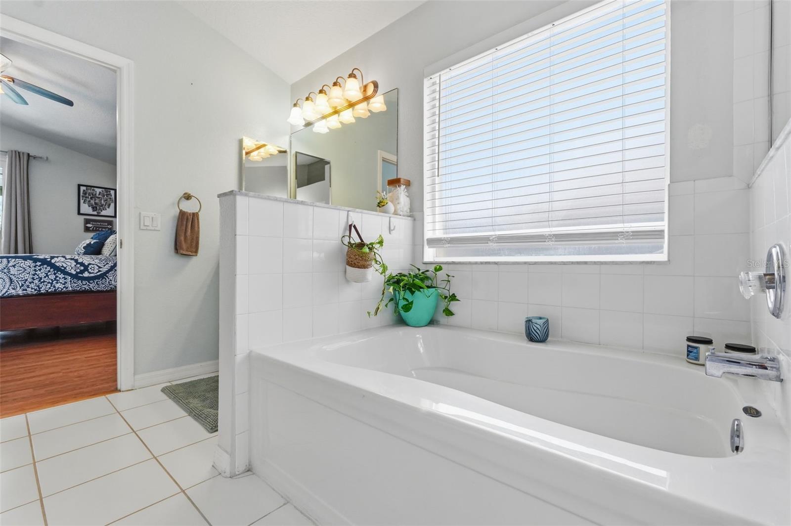 Image 34 of 53 For 4133 Savage Station Circle