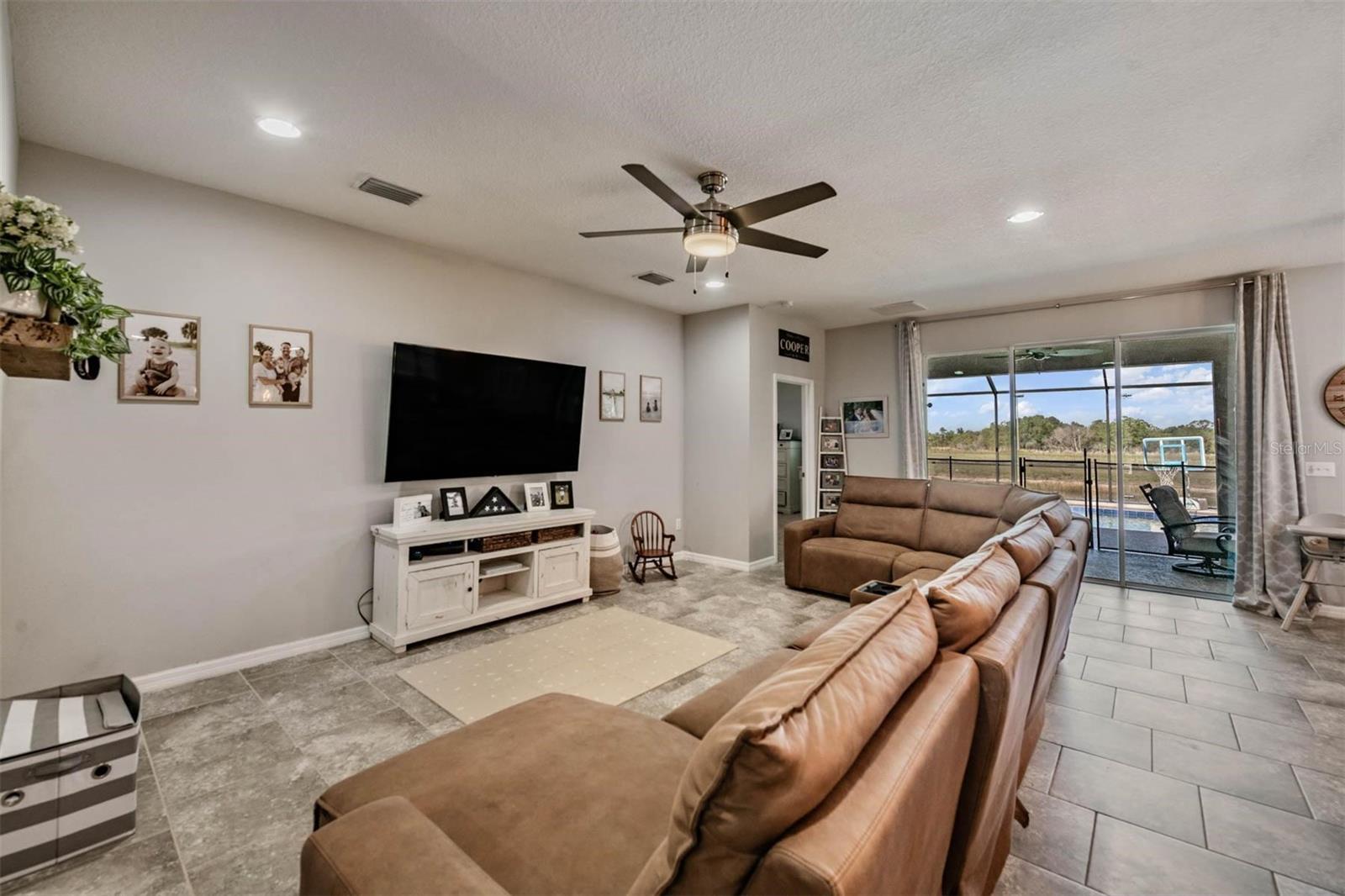 Image 8 of 44 For 6420 Triton Lane