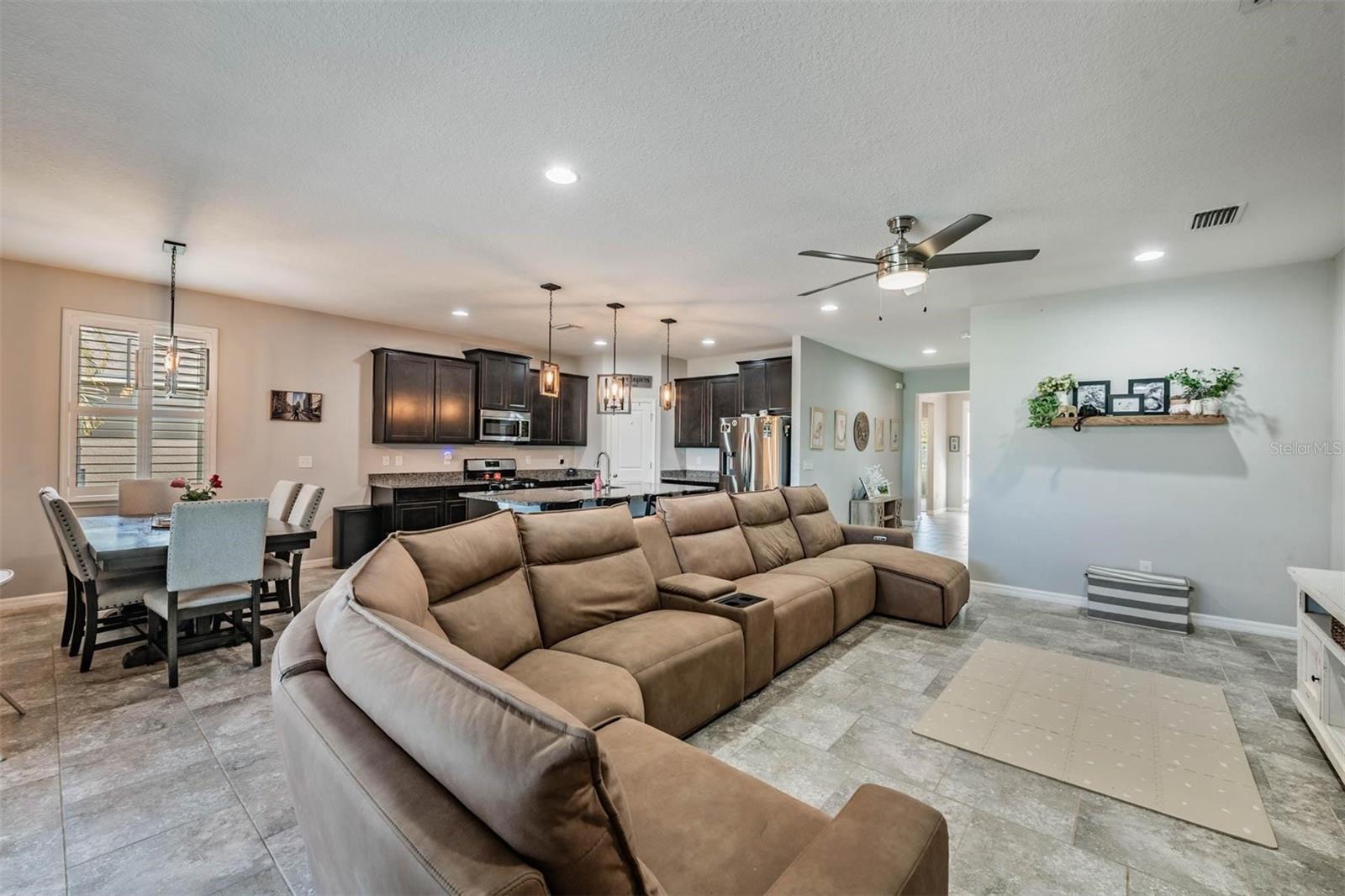 Image 9 of 44 For 6420 Triton Lane