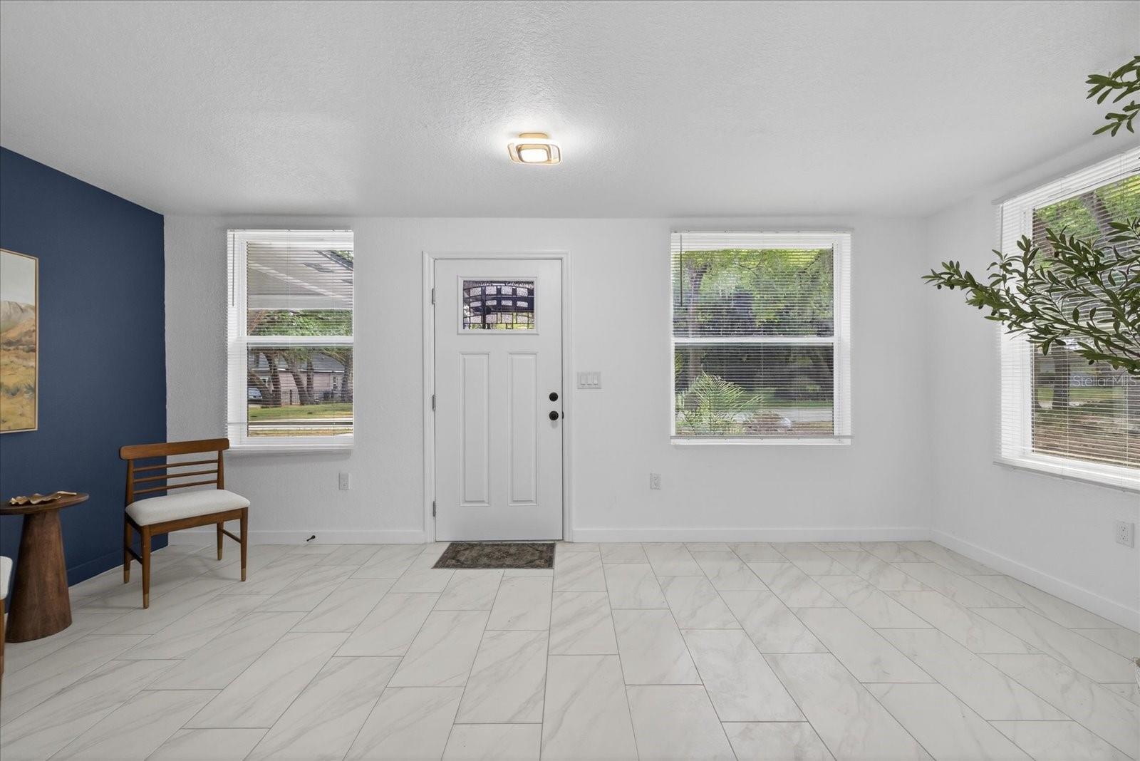 Image 13 of 33 For 7806 114th Avenue