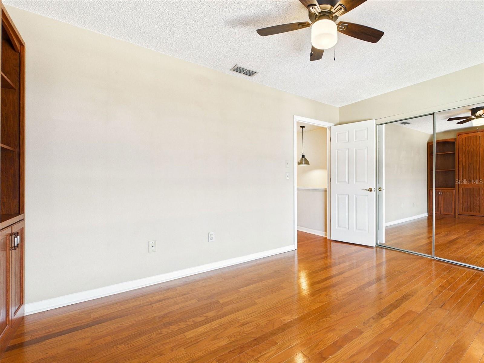 Image 31 of 50 For 745 Pinellas Bayway S 202