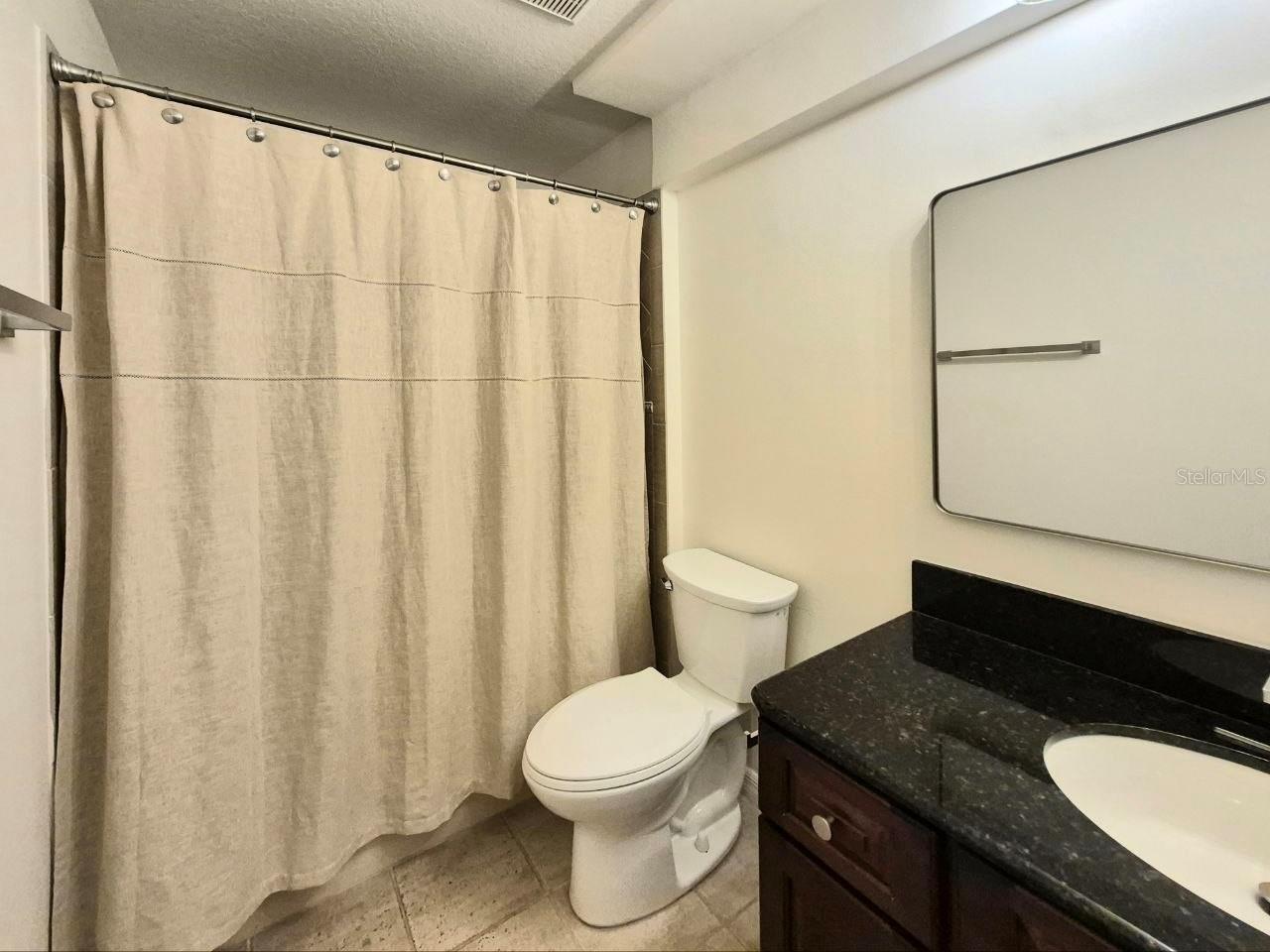 Image 33 of 68 For 2214 Green Oaks Lane