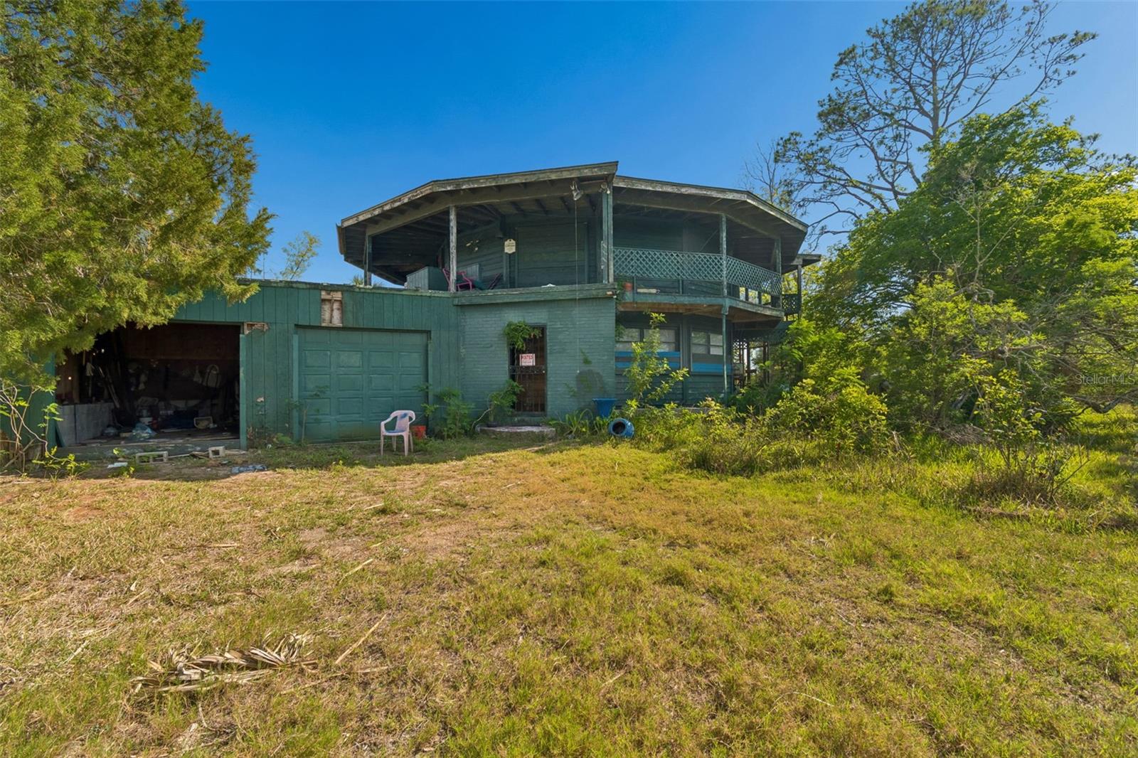 Listing photo id 48 for 10501 Pine Island Drive