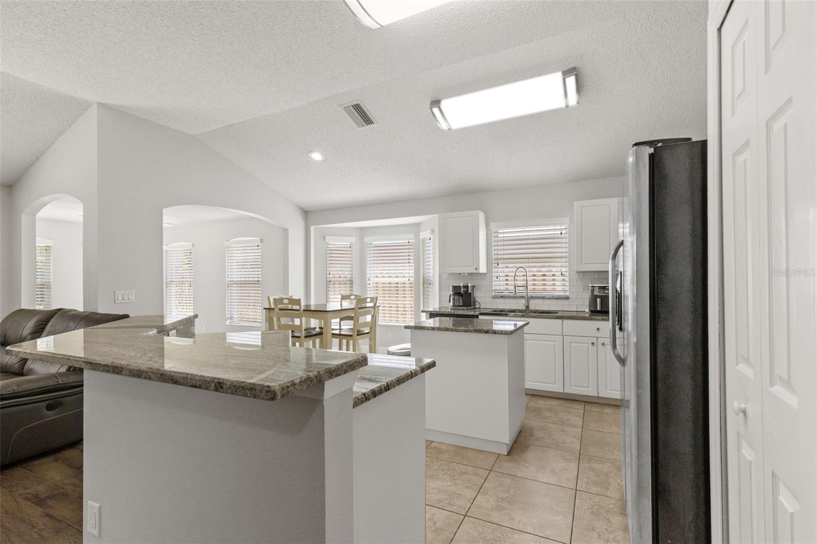 Image 14 of 39 For 4508 New Dawn Court