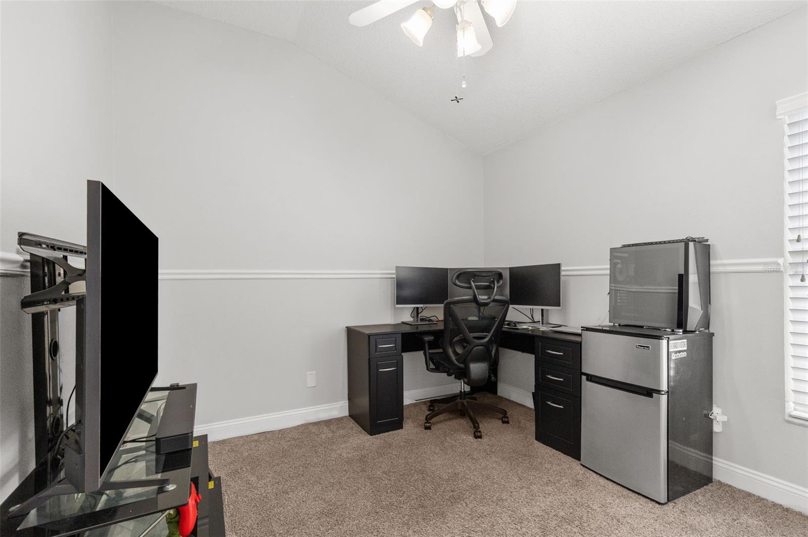 Image 27 of 39 For 4508 New Dawn Court