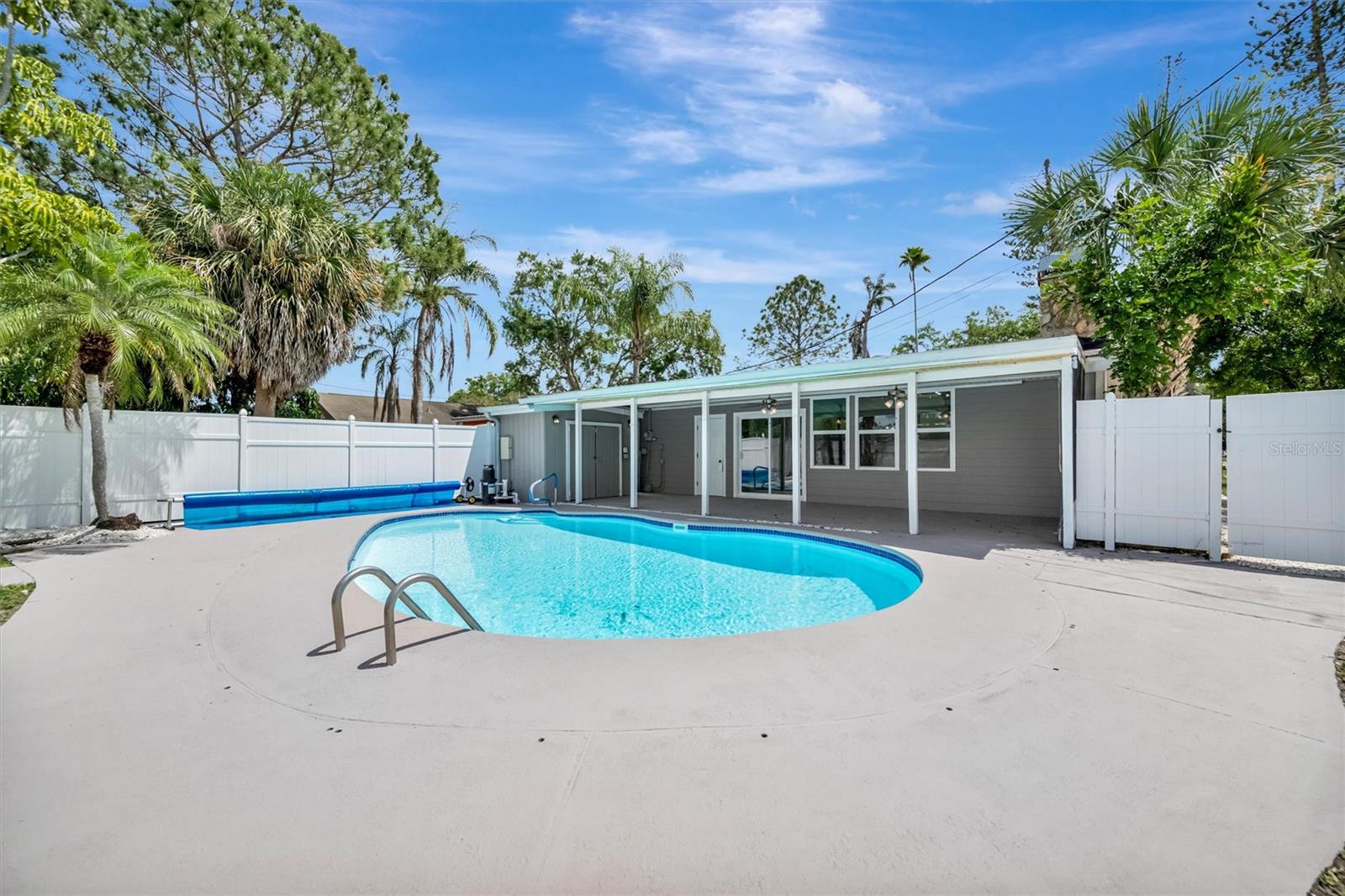 Image 47 of 58 For 647 74th Avenue N
