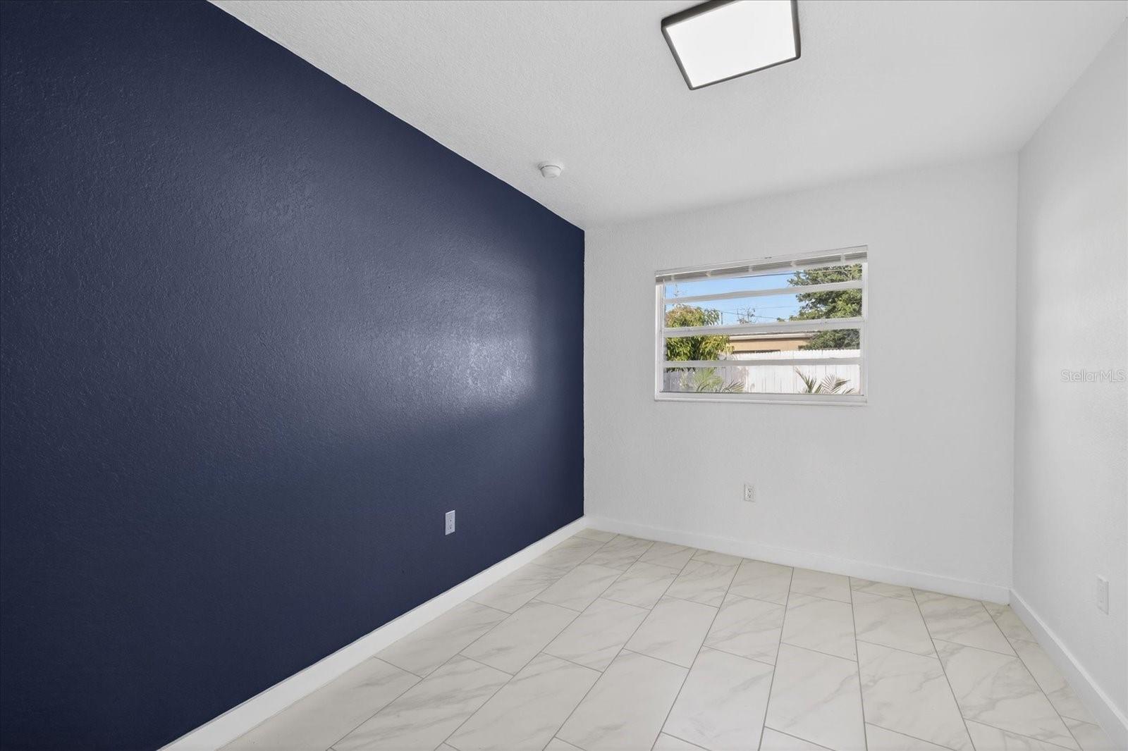 Image 15 of 32 For 13589 120th Street