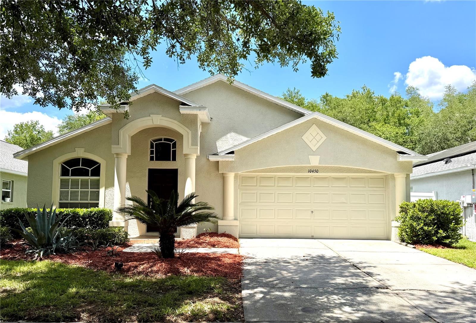 Details for 10450 Lucaya Drive, TAMPA, FL 33647