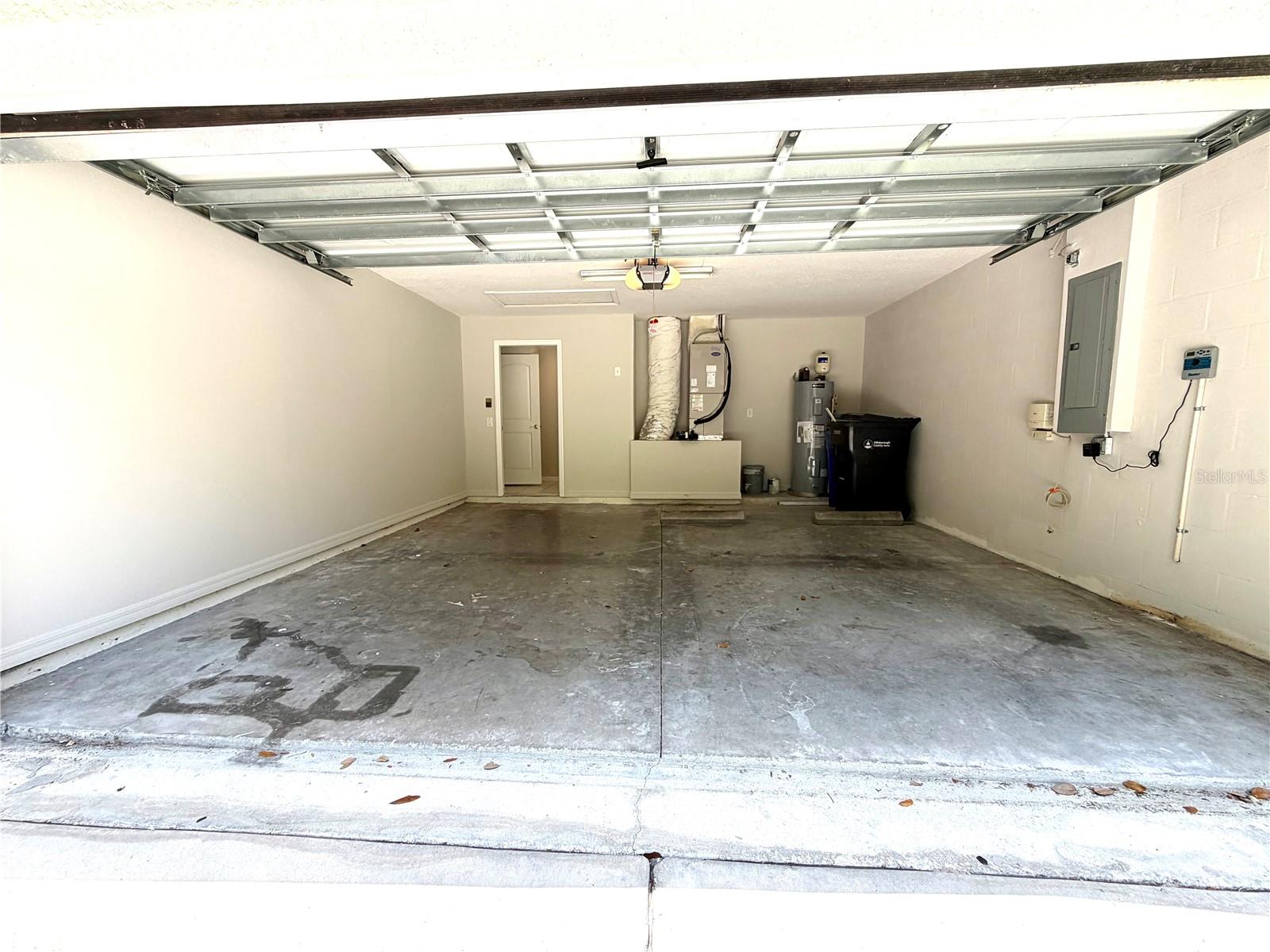 Image 16 of 23 For 10450 Lucaya Drive