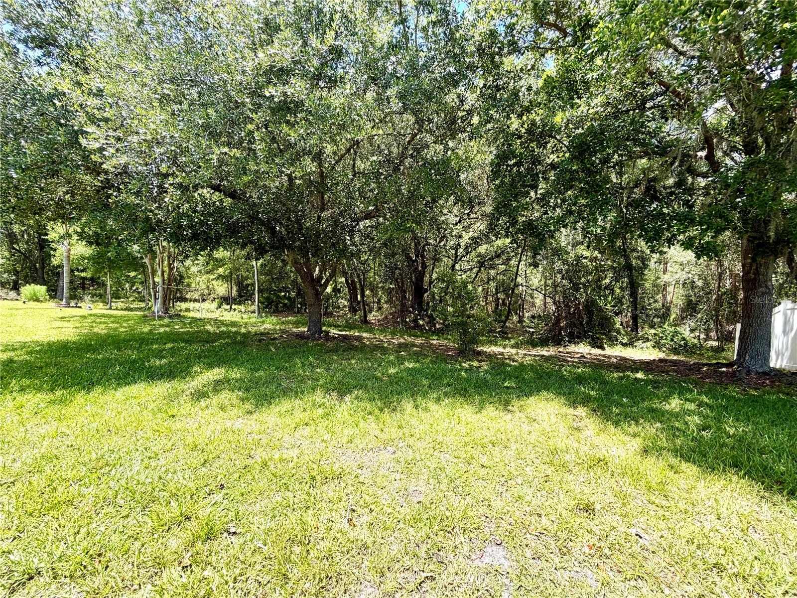 Image 17 of 23 For 10450 Lucaya Drive