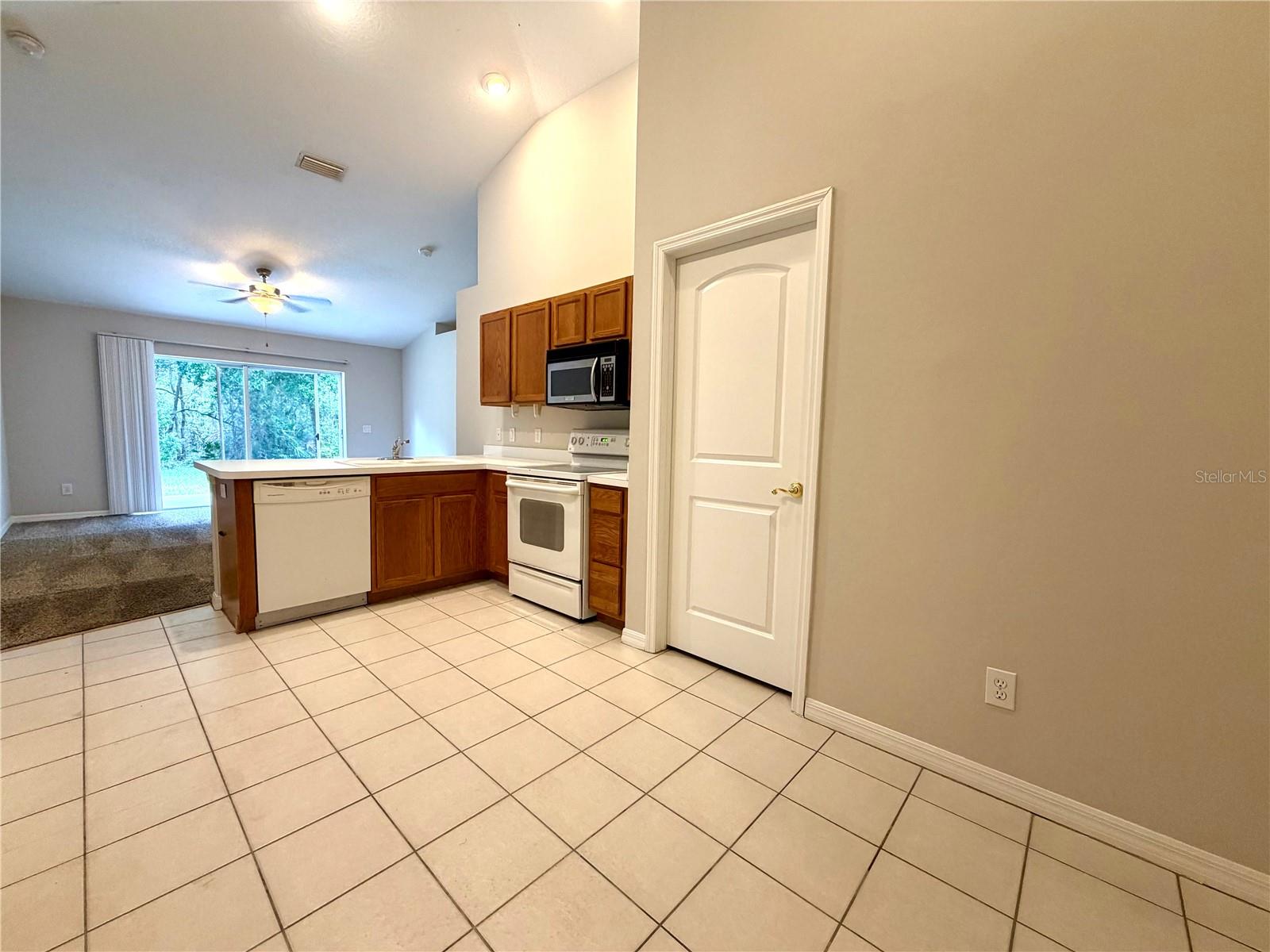 Image 3 of 23 For 10450 Lucaya Drive