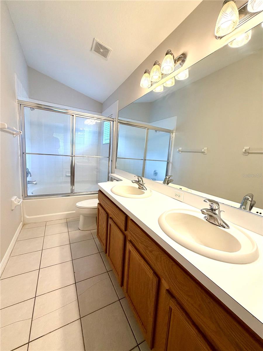 Image 8 of 23 For 10450 Lucaya Drive