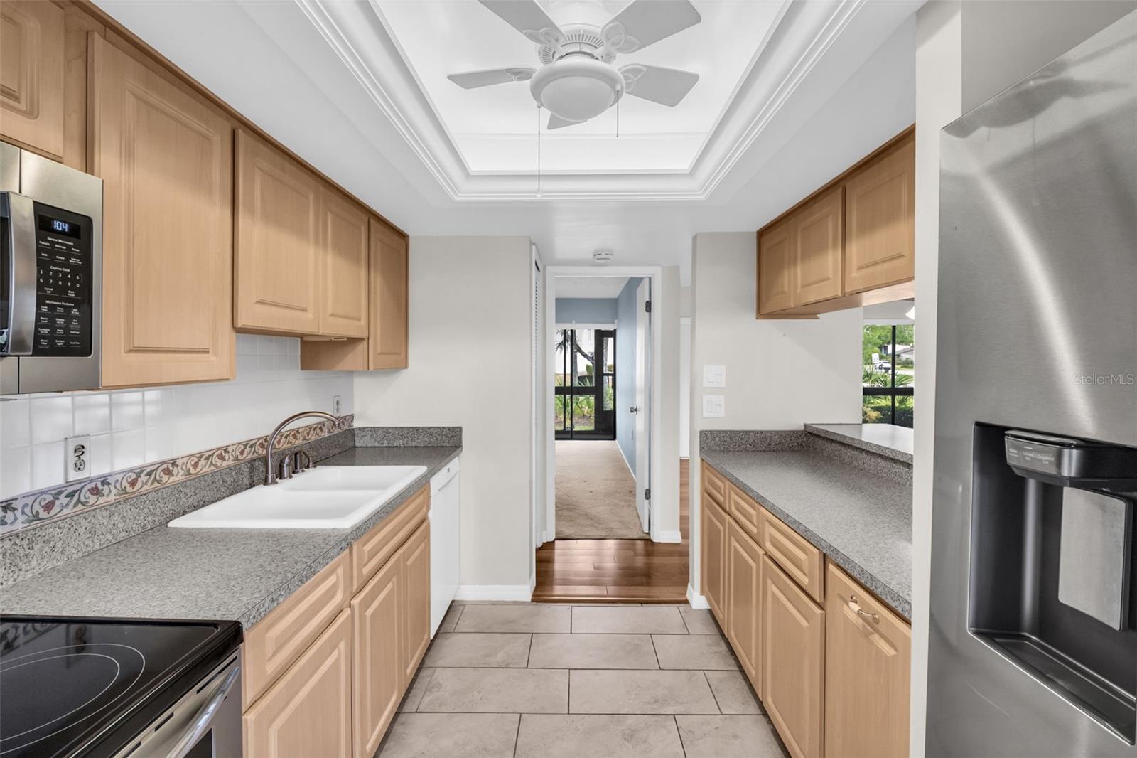 Image 11 of 46 For 120 Evelyn Court