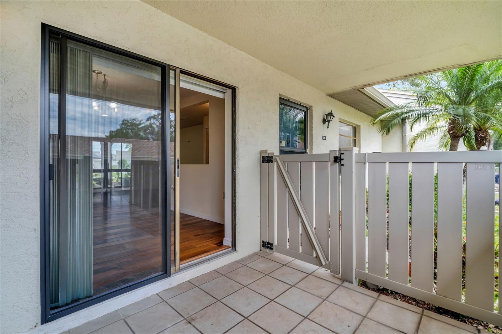 Image 21 of 46 For 120 Evelyn Court