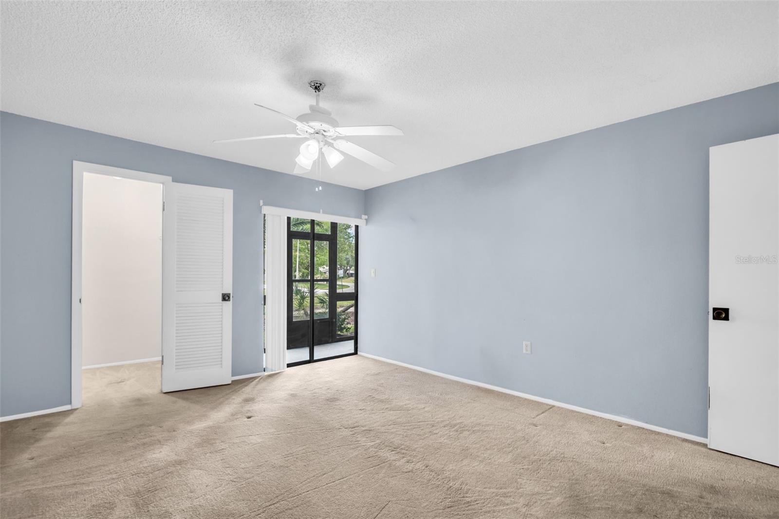 Image 32 of 46 For 120 Evelyn Court