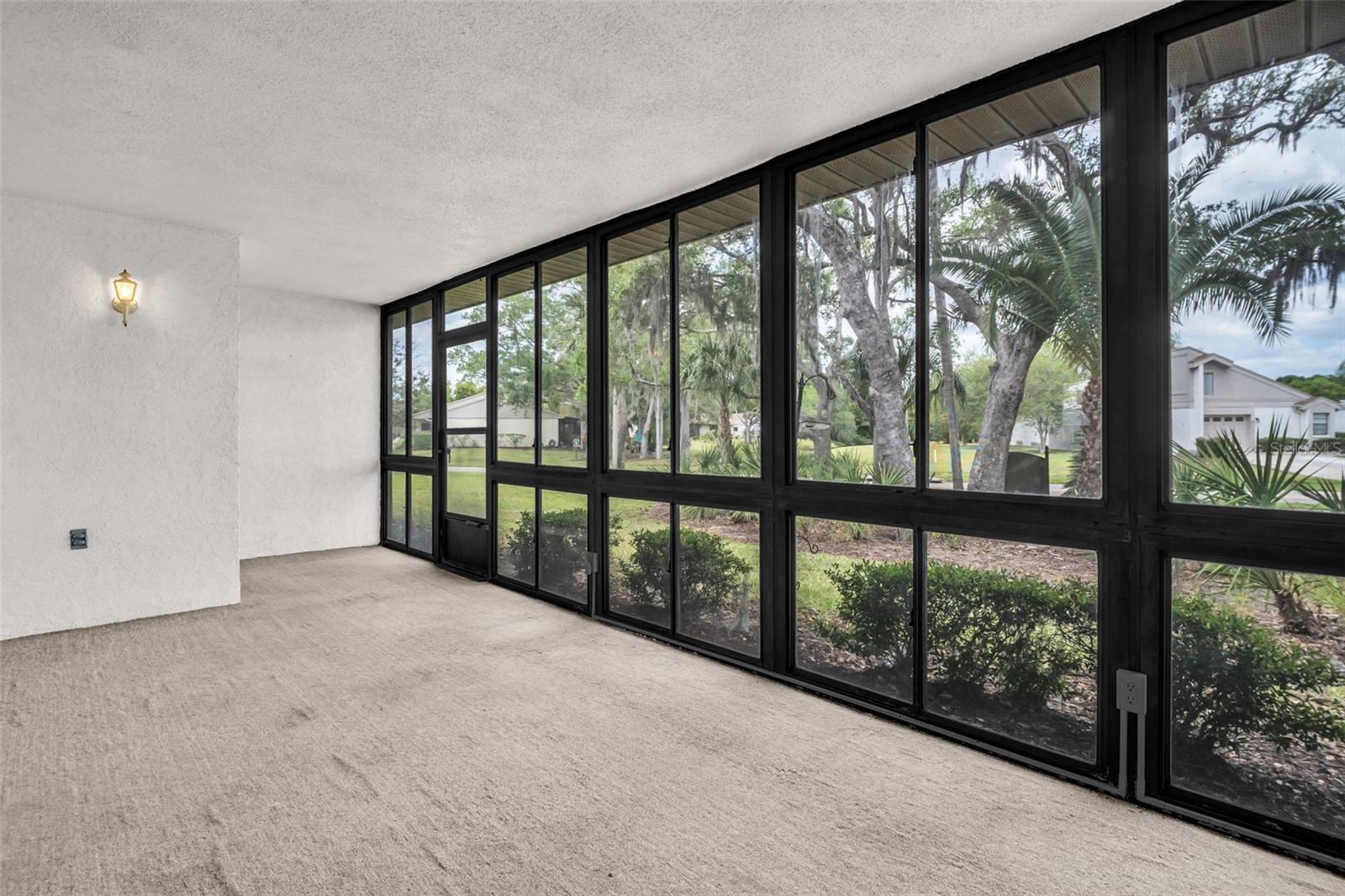 Image 39 of 46 For 120 Evelyn Court