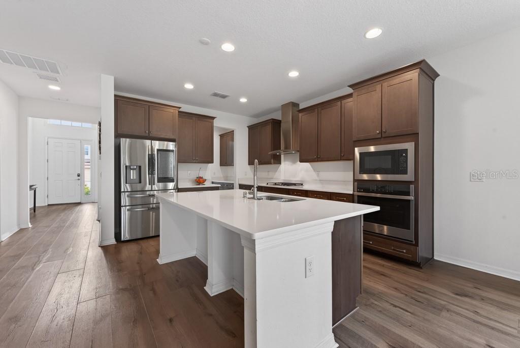 Image 10 of 62 For 12337 Shining Willow Street