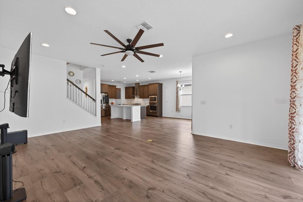 Image 20 of 62 For 12337 Shining Willow Street