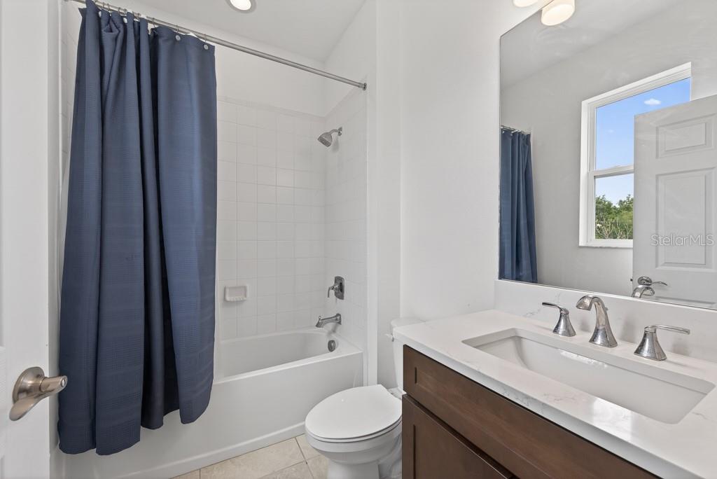 Image 21 of 62 For 12337 Shining Willow Street