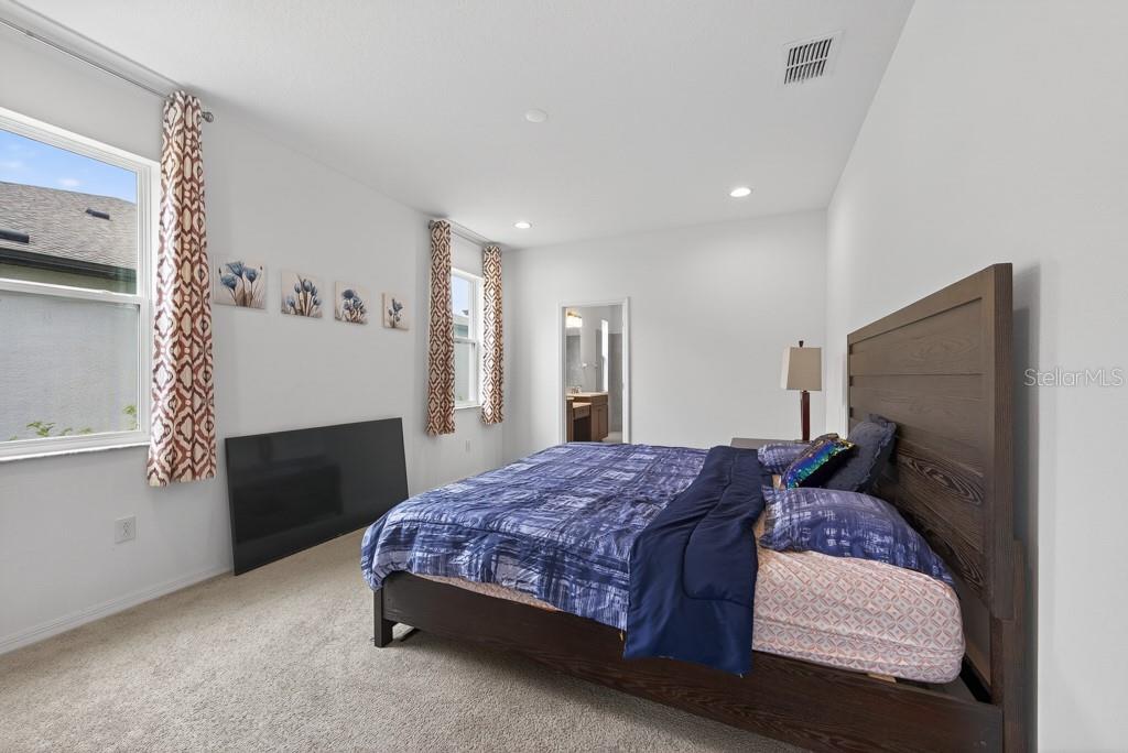 Image 22 of 62 For 12337 Shining Willow Street