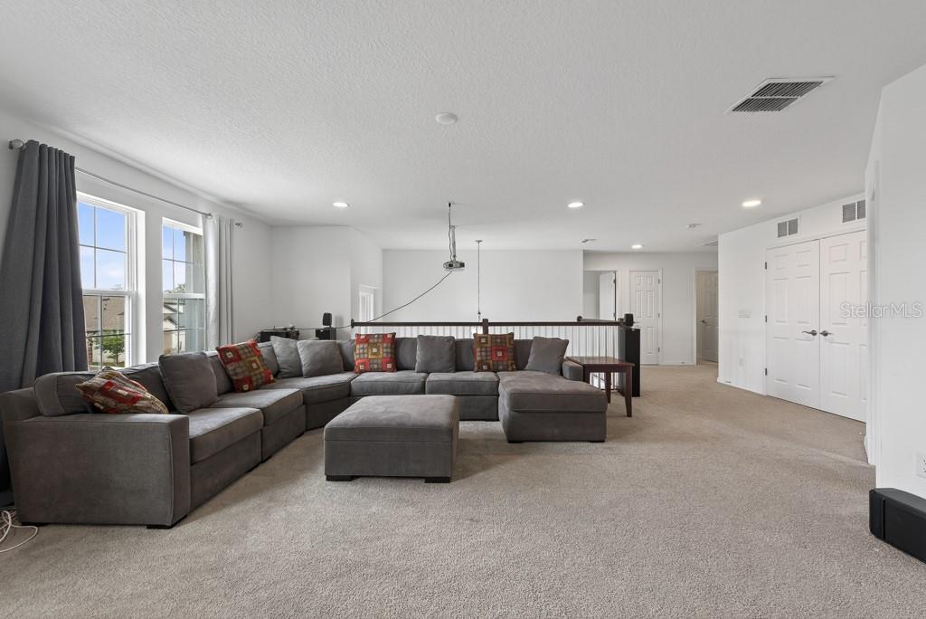 Image 28 of 62 For 12337 Shining Willow Street