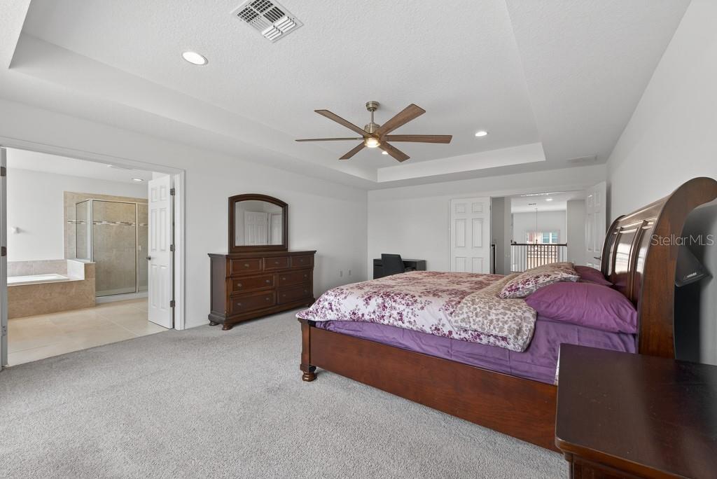 Image 32 of 62 For 12337 Shining Willow Street