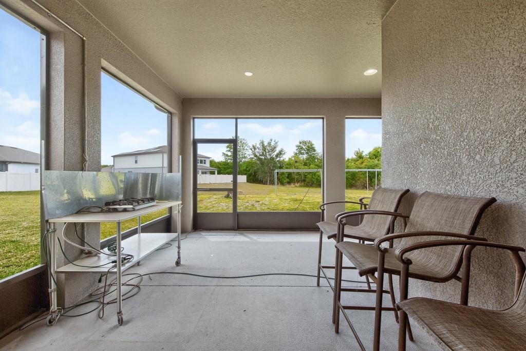 Image 43 of 62 For 12337 Shining Willow Street