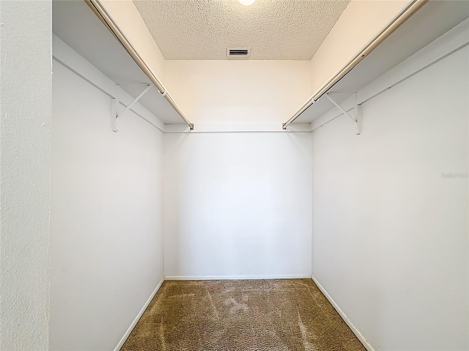 Image 17 of 42 For 434 Palm Tree Drive 434