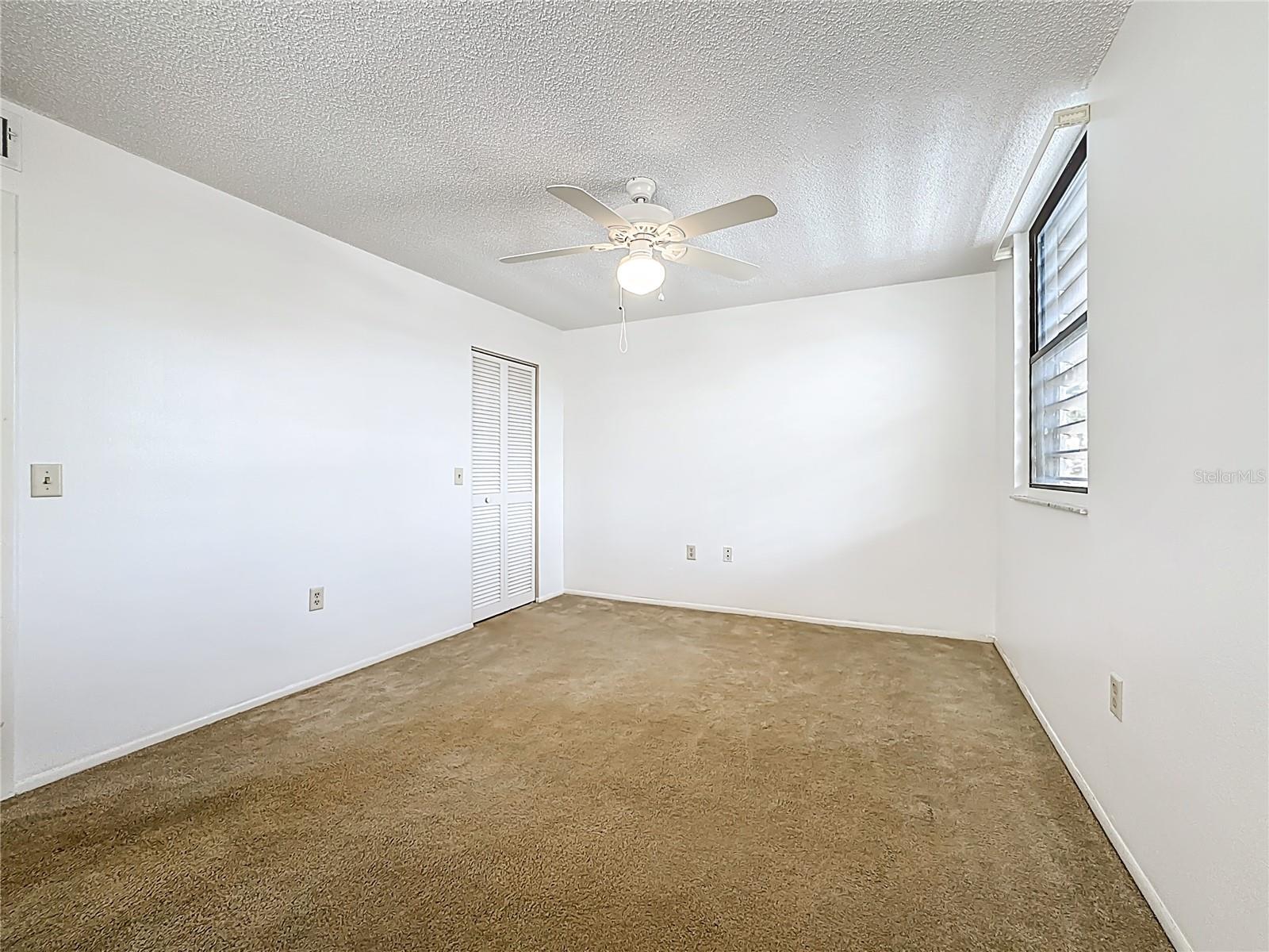 Image 22 of 42 For 434 Palm Tree Drive 434