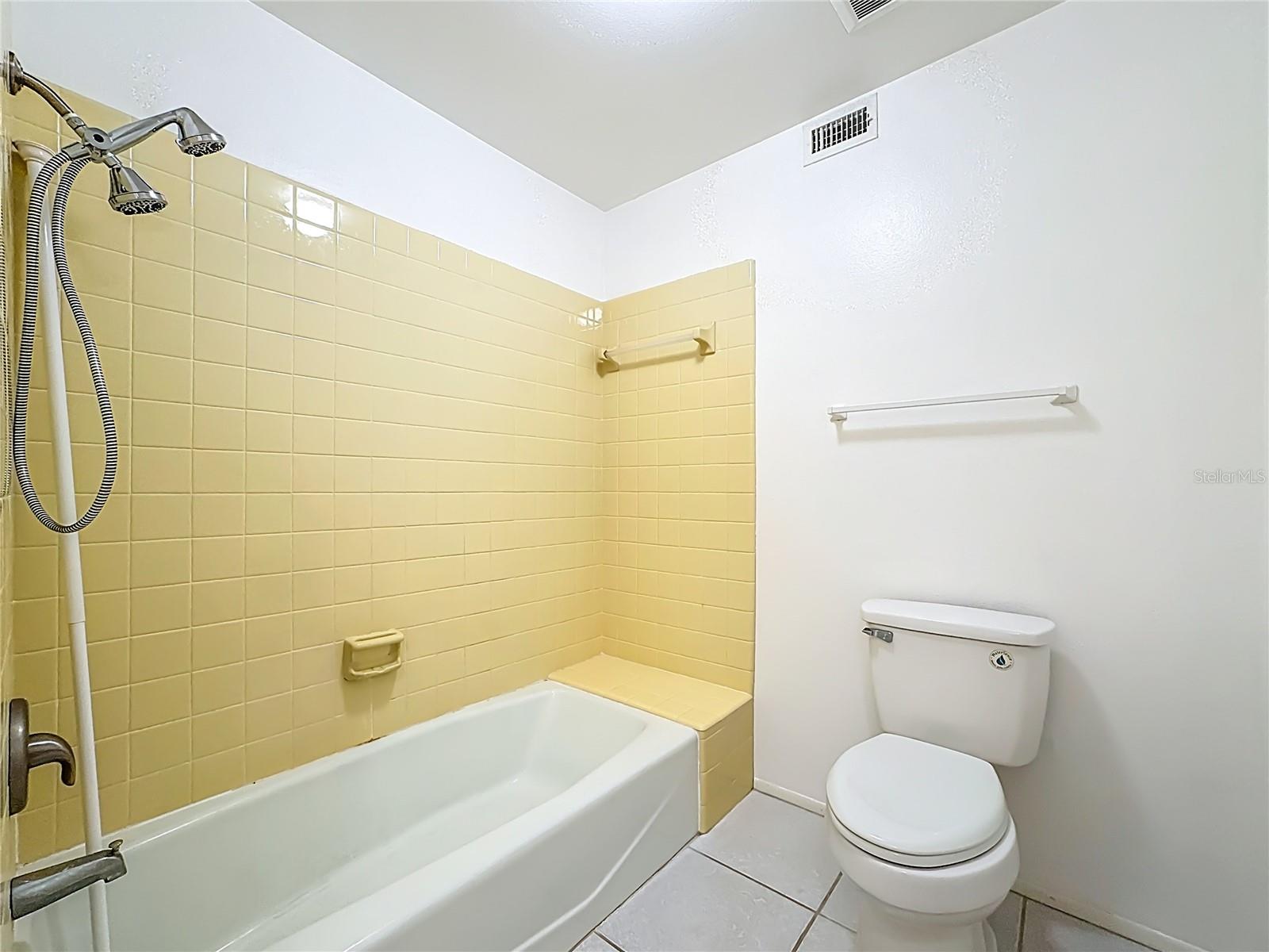 Image 27 of 42 For 434 Palm Tree Drive 434