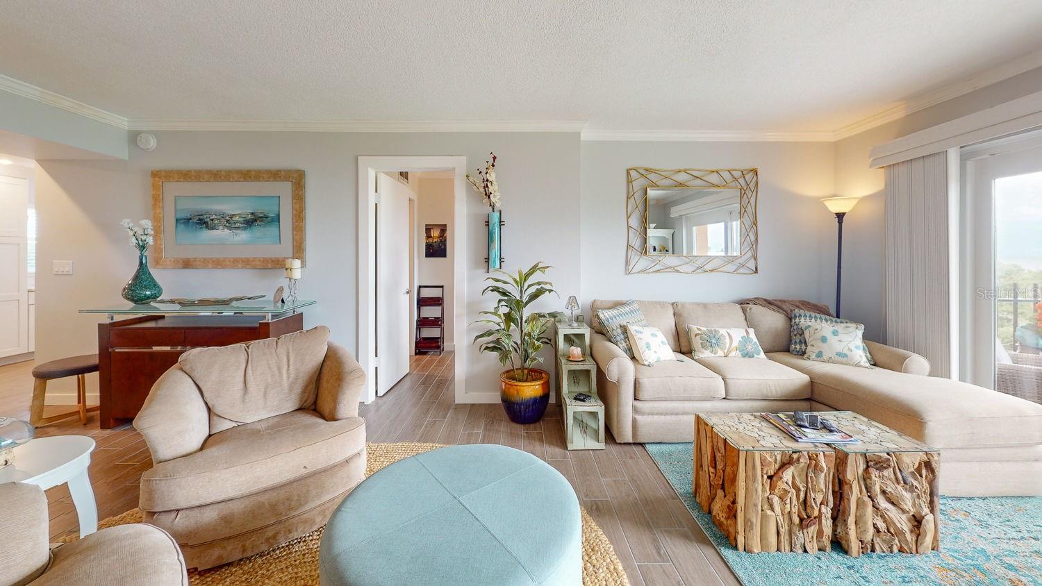 Image 19 of 75 For 1120 Shore Drive Ne 501