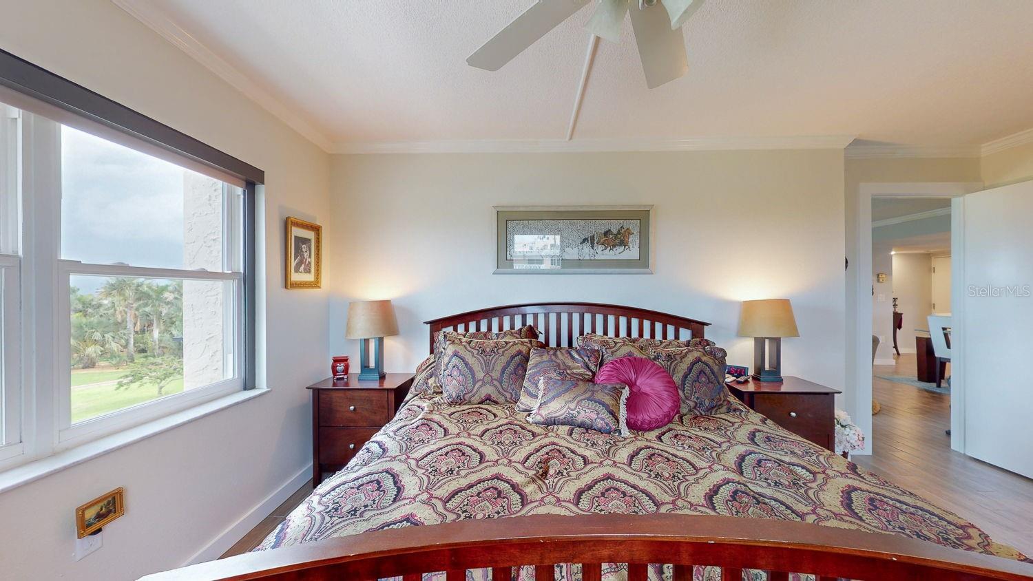 Image 54 of 75 For 1120 Shore Drive Ne 501