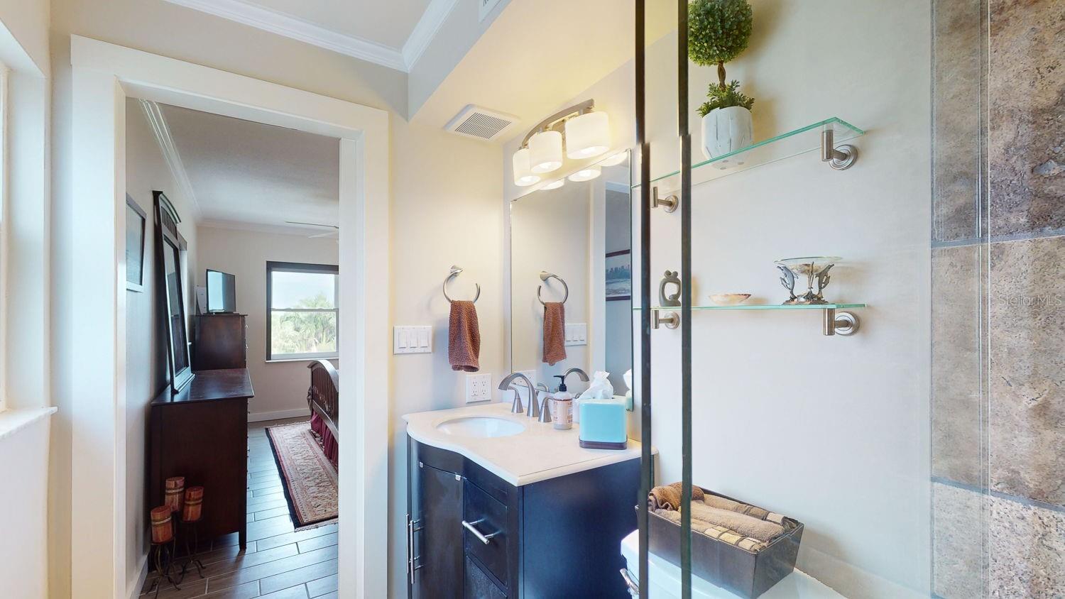 Image 60 of 75 For 1120 Shore Drive Ne 501