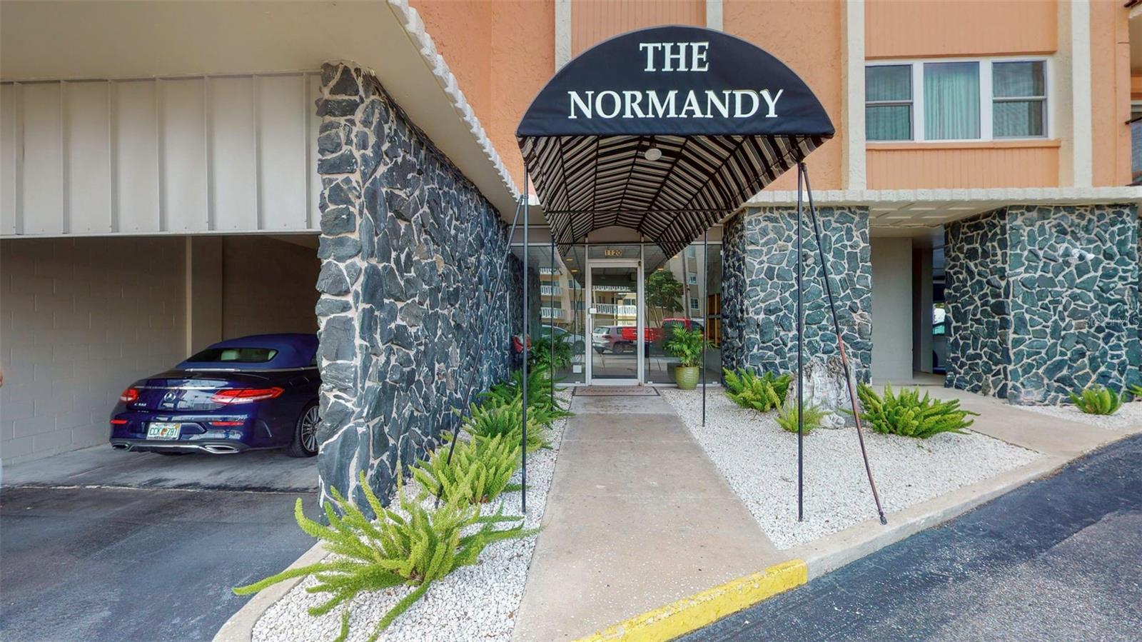 Image 68 of 75 For 1120 Shore Drive Ne 501