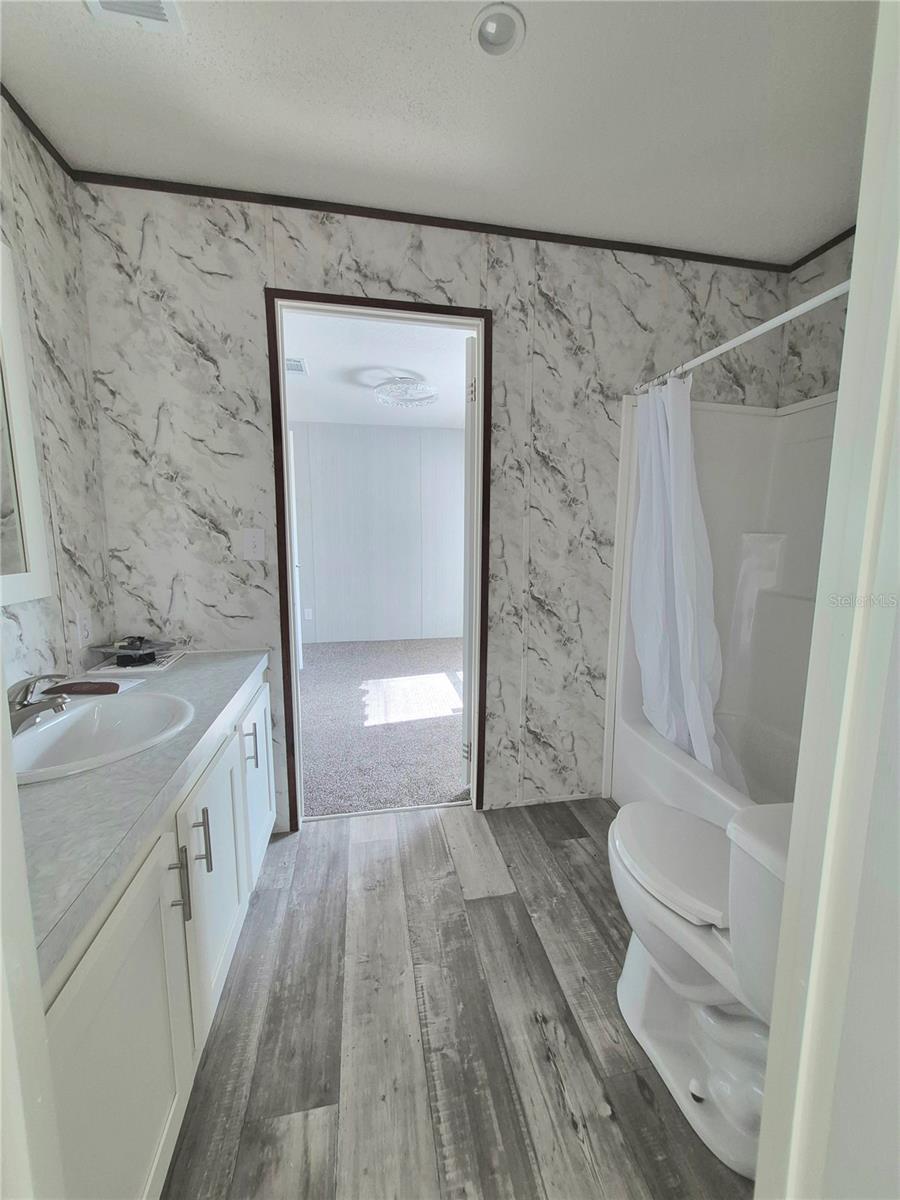 Image 19 of 36 For 8128 Weeping Willow Street