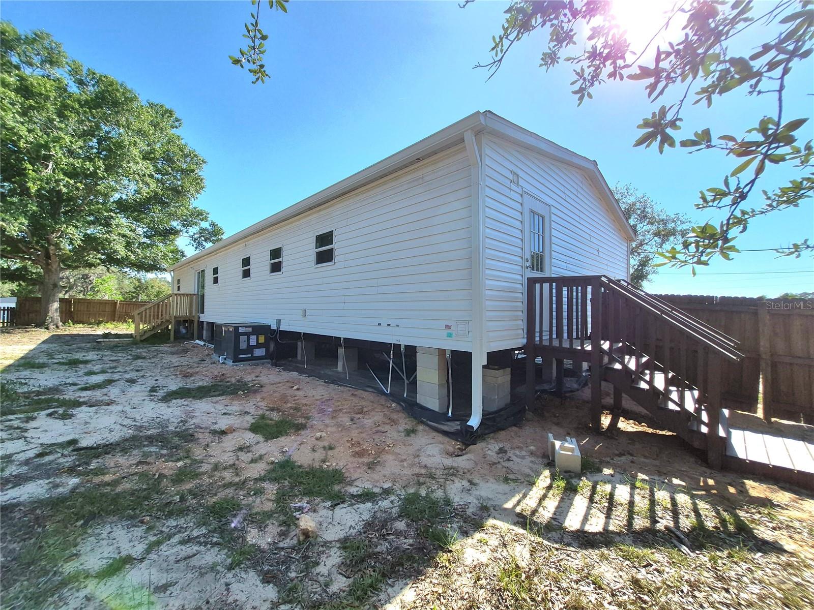 Image 33 of 36 For 8128 Weeping Willow Street