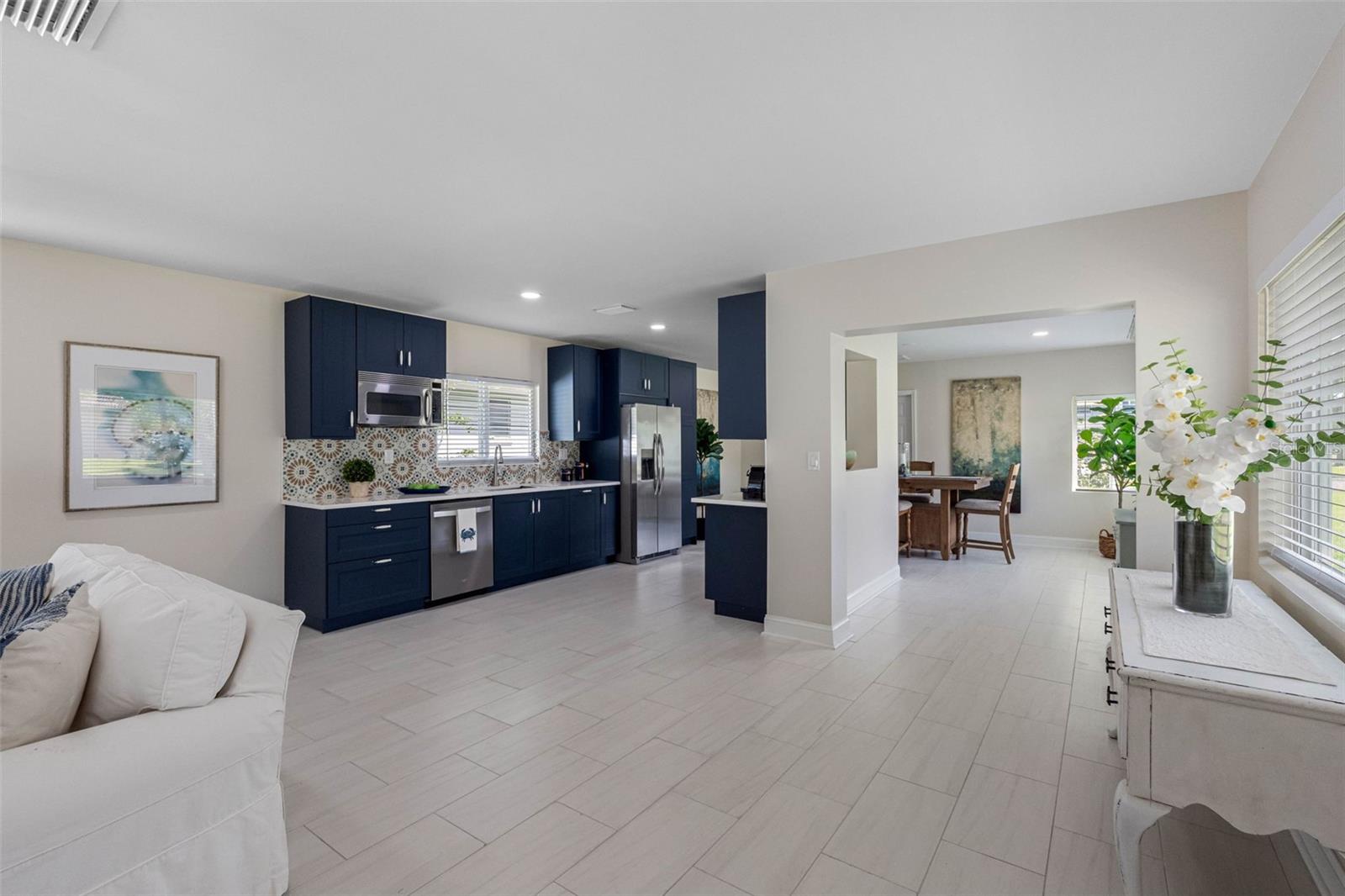 Image 13 of 51 For 1794 Santa Barbara Drive