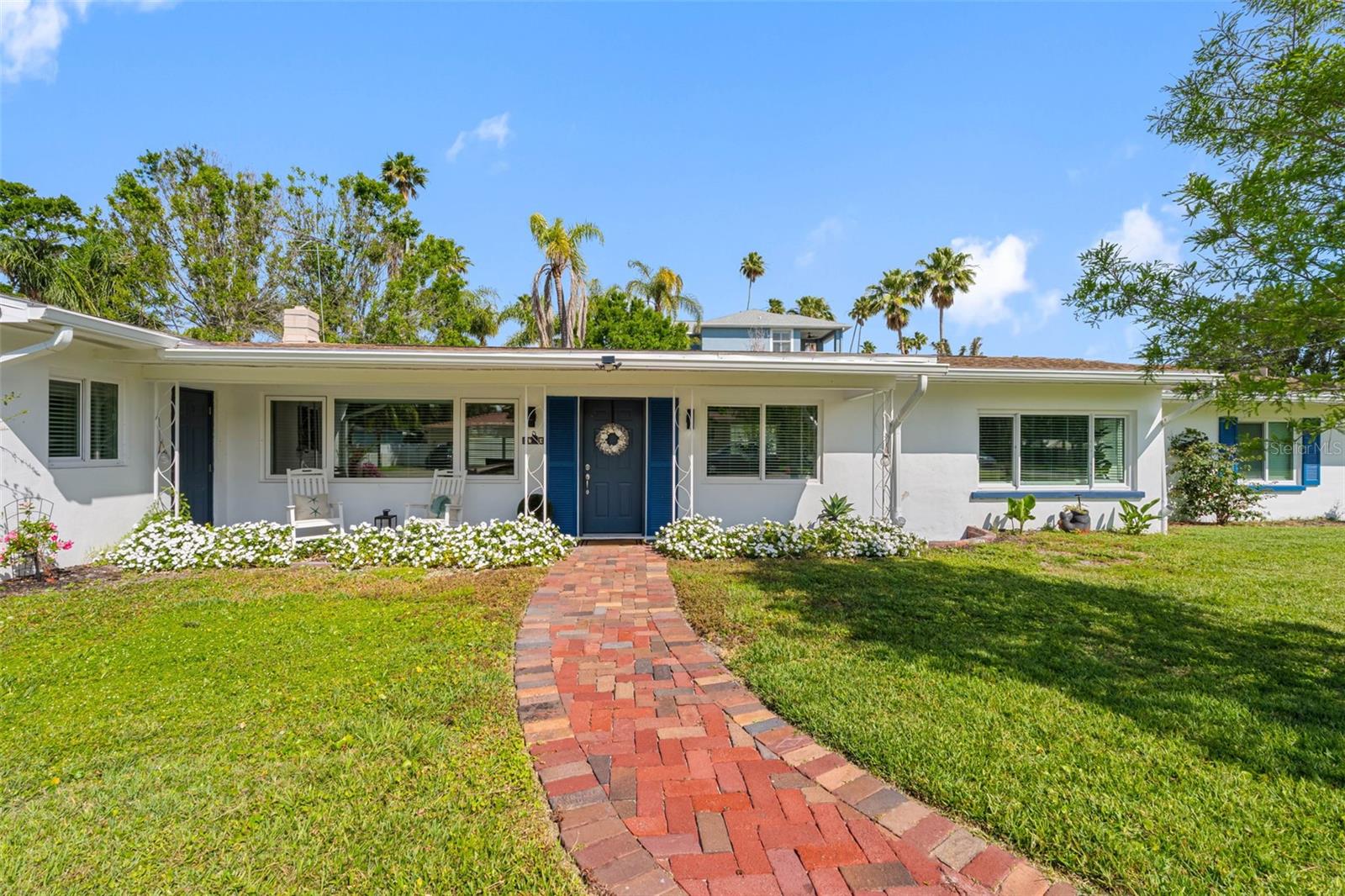 Image 5 of 51 For 1794 Santa Barbara Drive