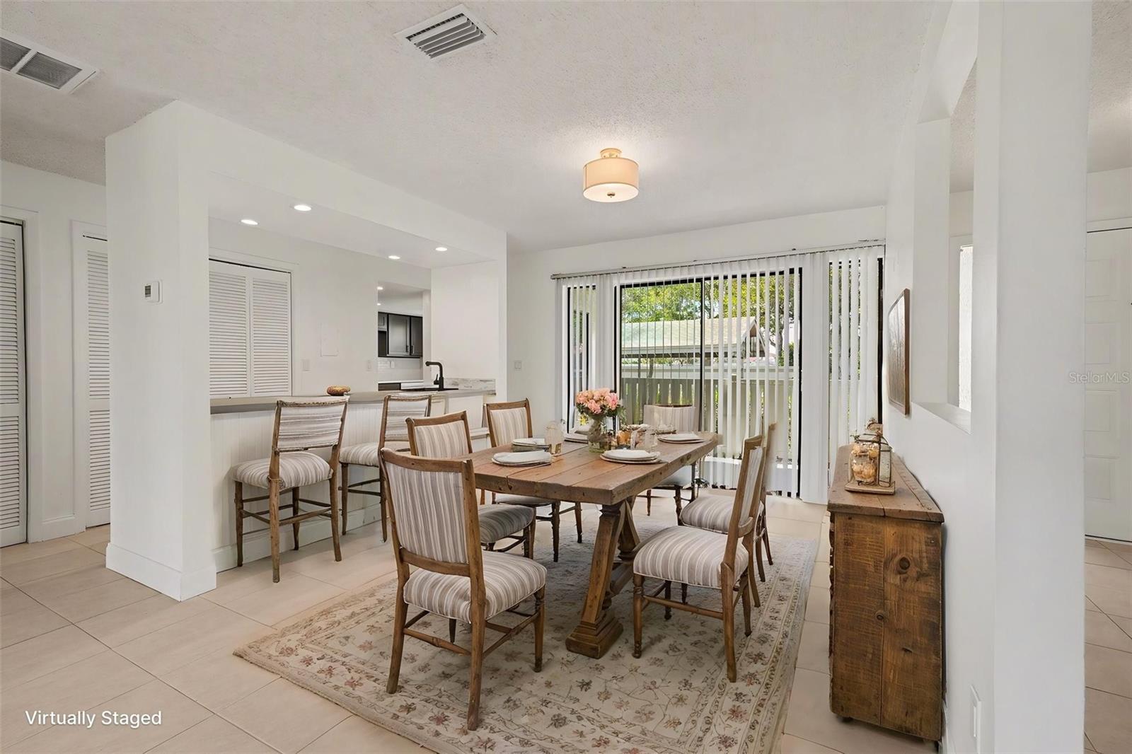 Image 12 of 44 For 10 Lesley Lane