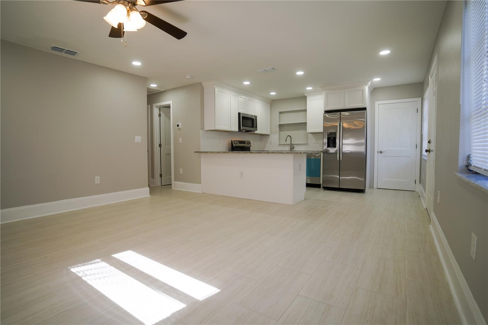 Image 13 of 33 For 610 74th Avenue N
